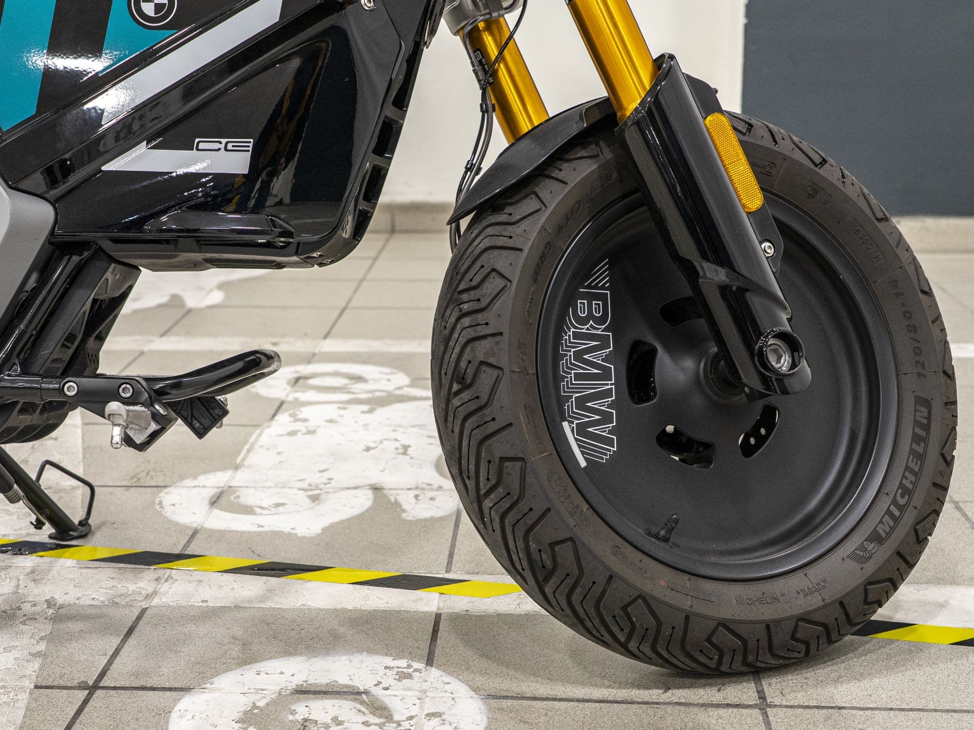BMW Motorrad CE 02 – foto 11
