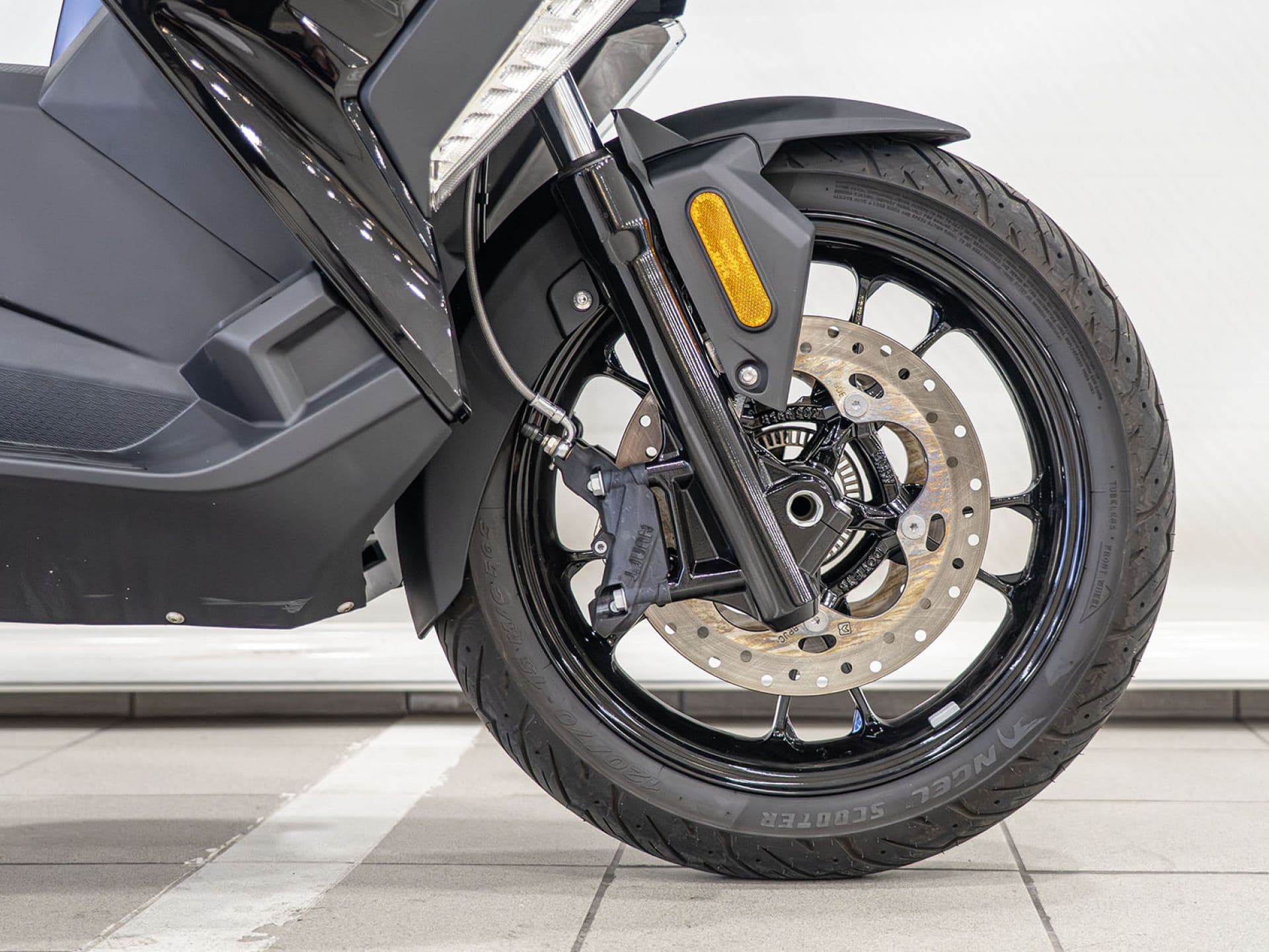 BMW Motorrad C 400 X – foto 13