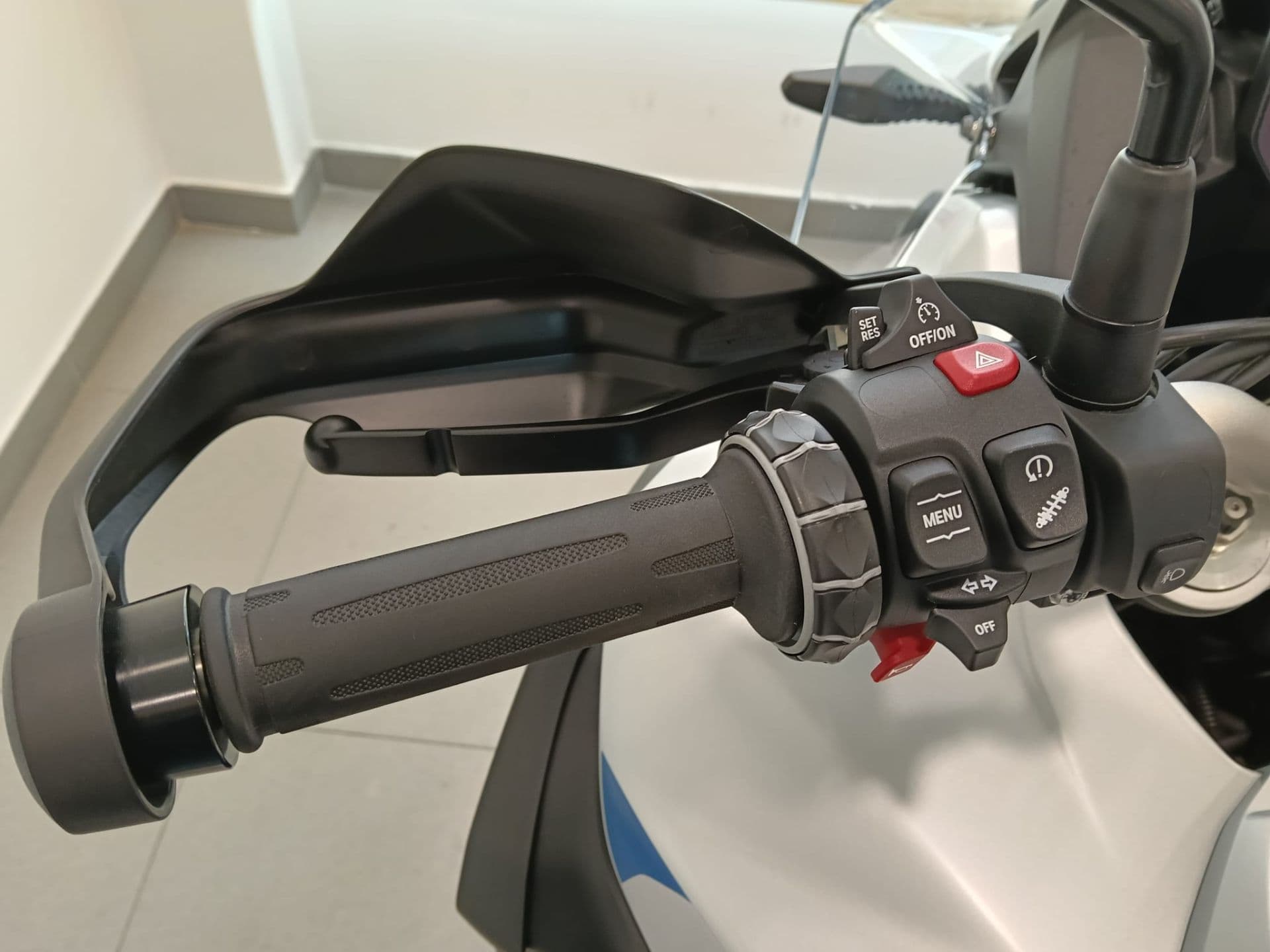 BMW Motorrad F 900 GS – foto 7