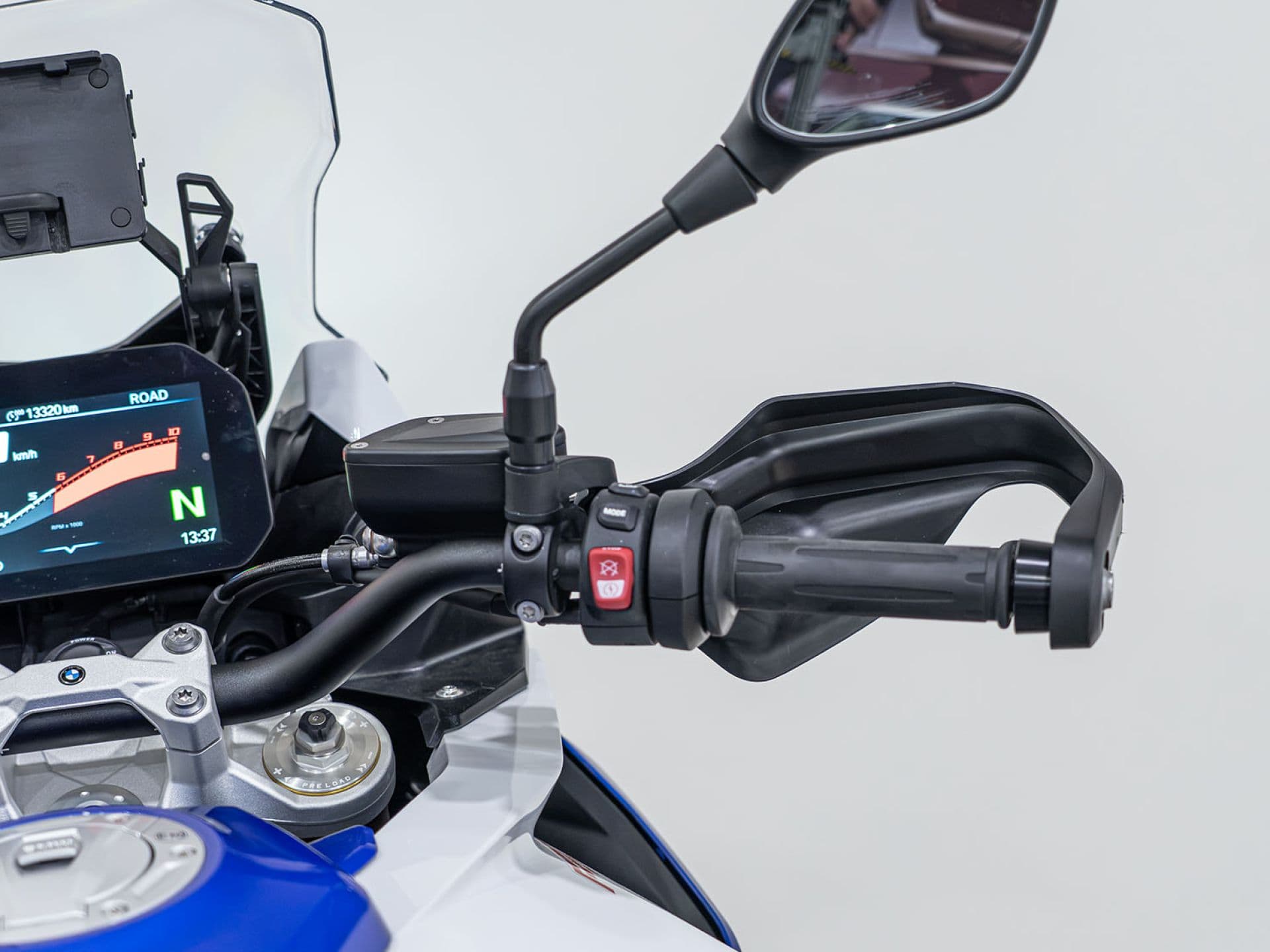 BMW Motorrad F 900 XR – foto 8