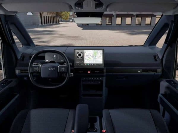 Kia PV5 Cargo en stock: una cabina que hace de oficina