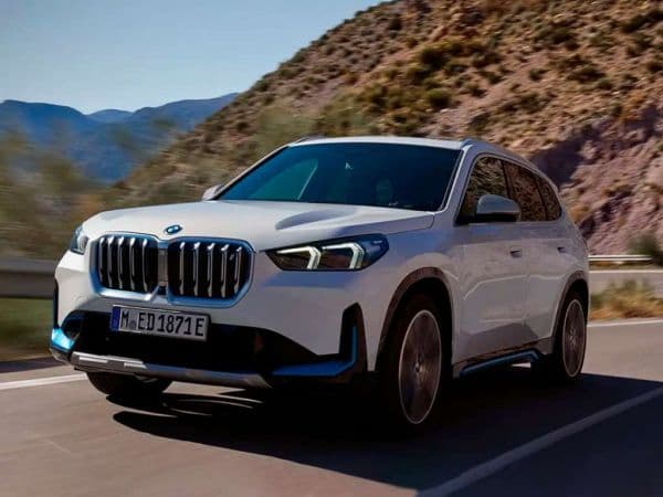 BMW iX1