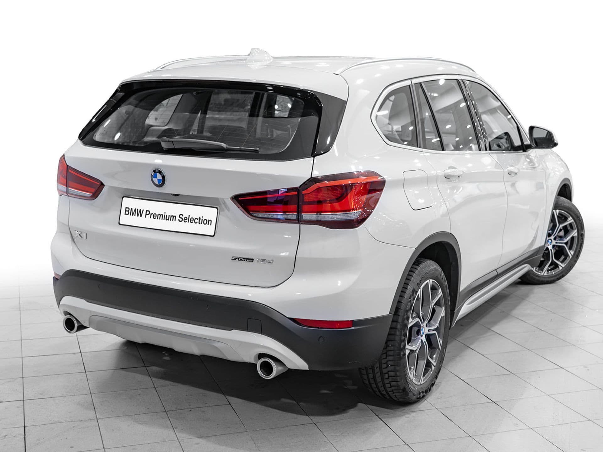 BMW X1 sDrive18d, color Alpinweiß (sólido), 2022, foto 5 de 12