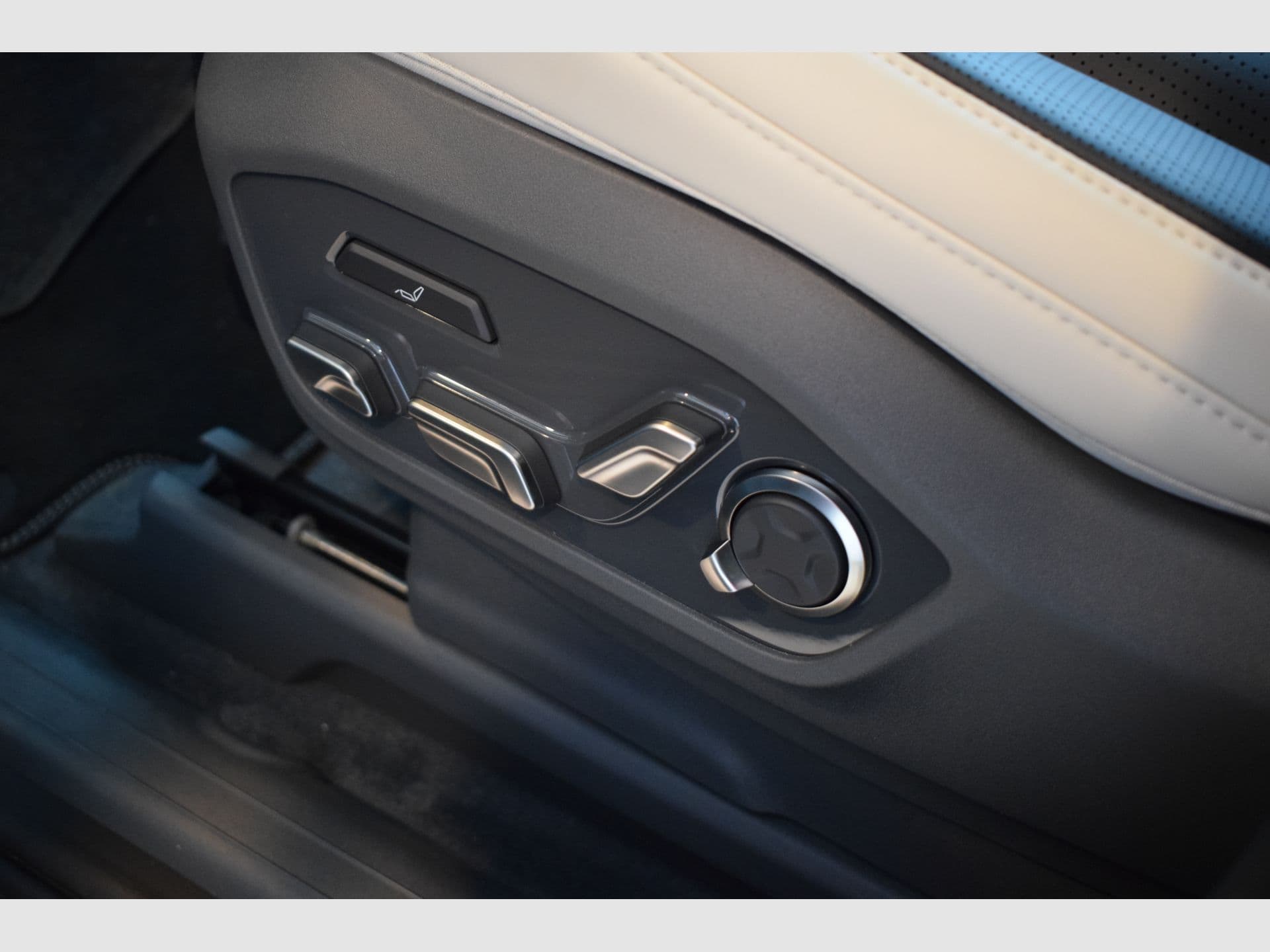 Kia EV9 – foto 15