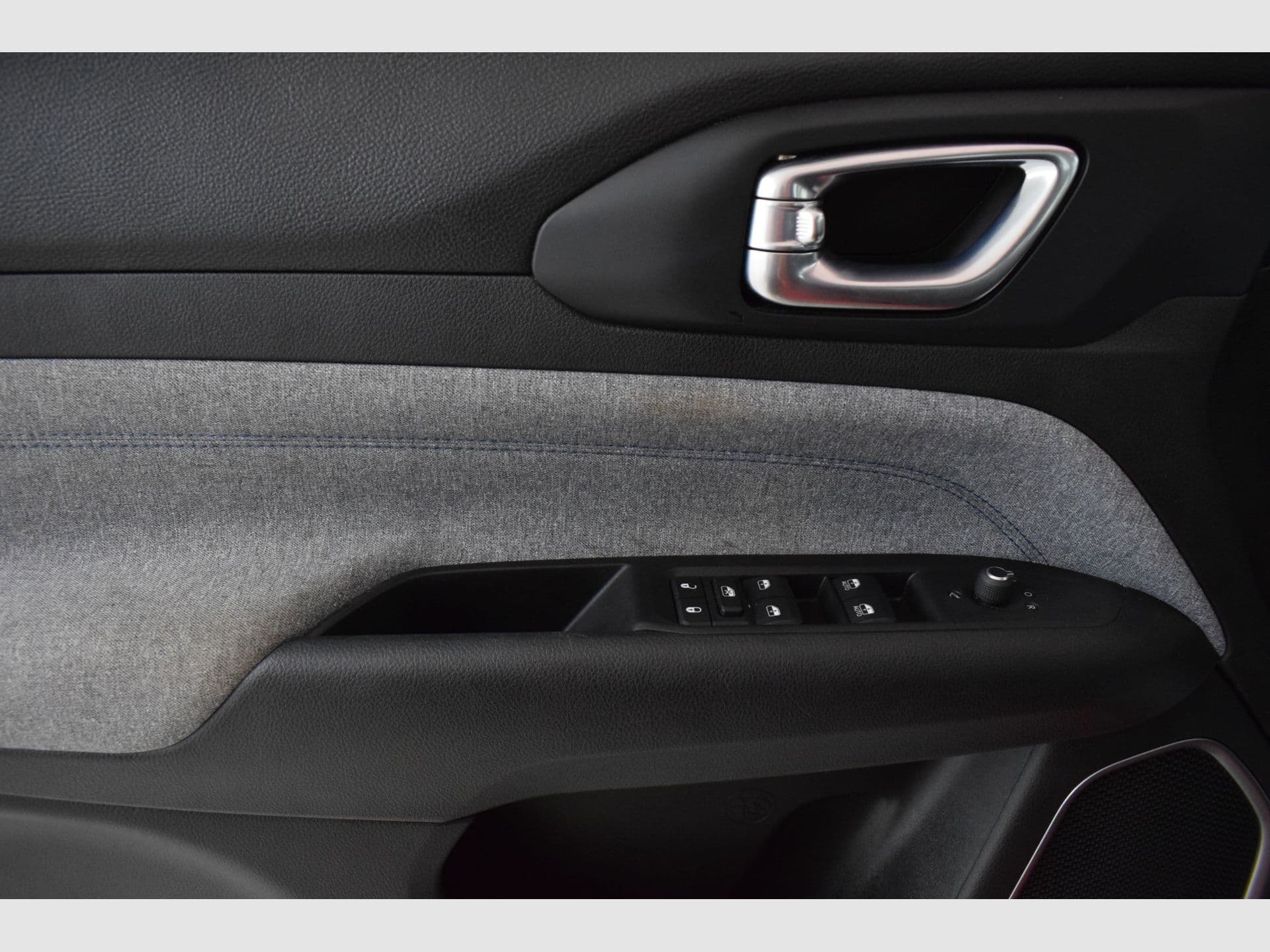 Jeep Compass – foto 12