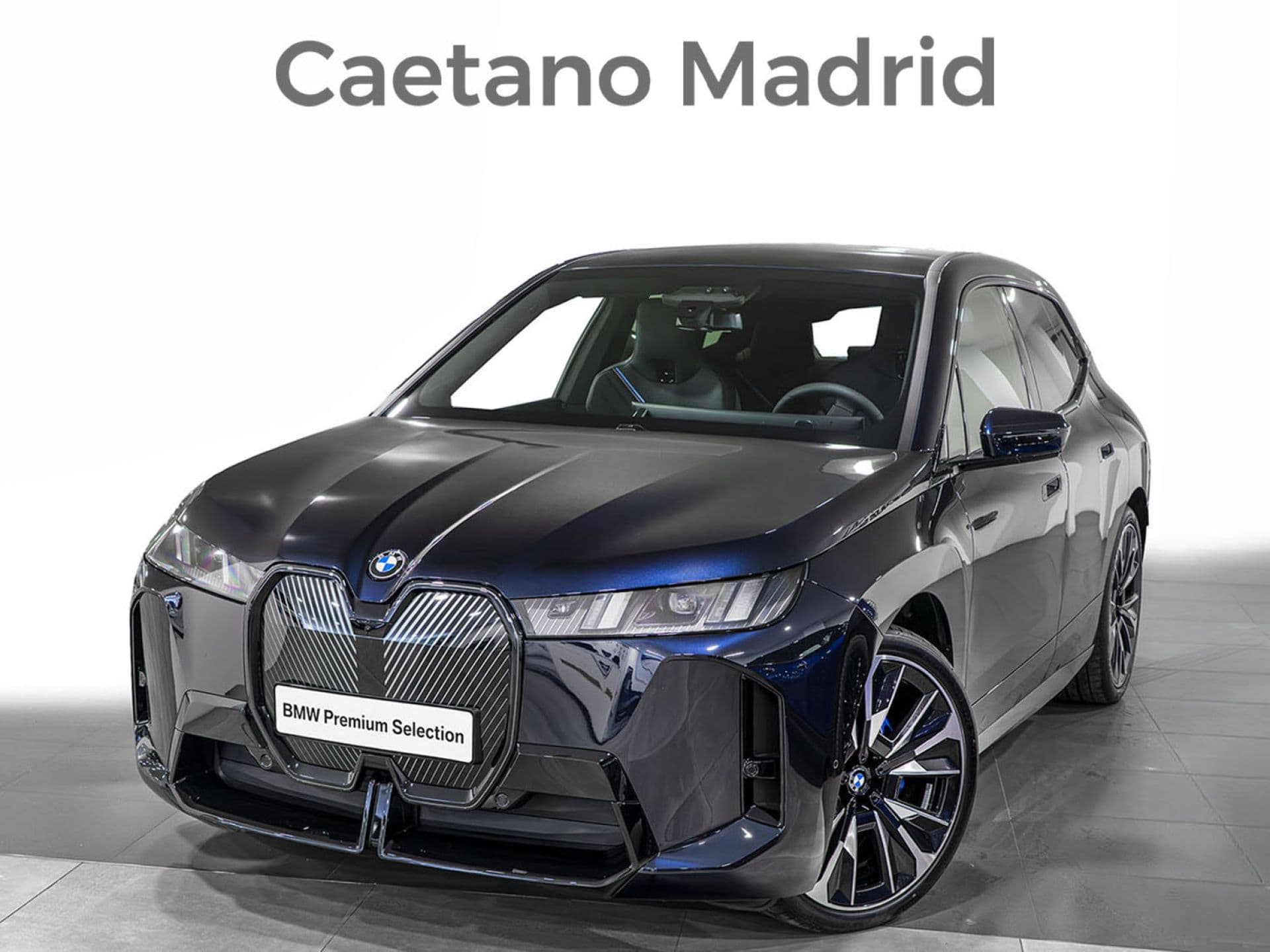 BMW iX