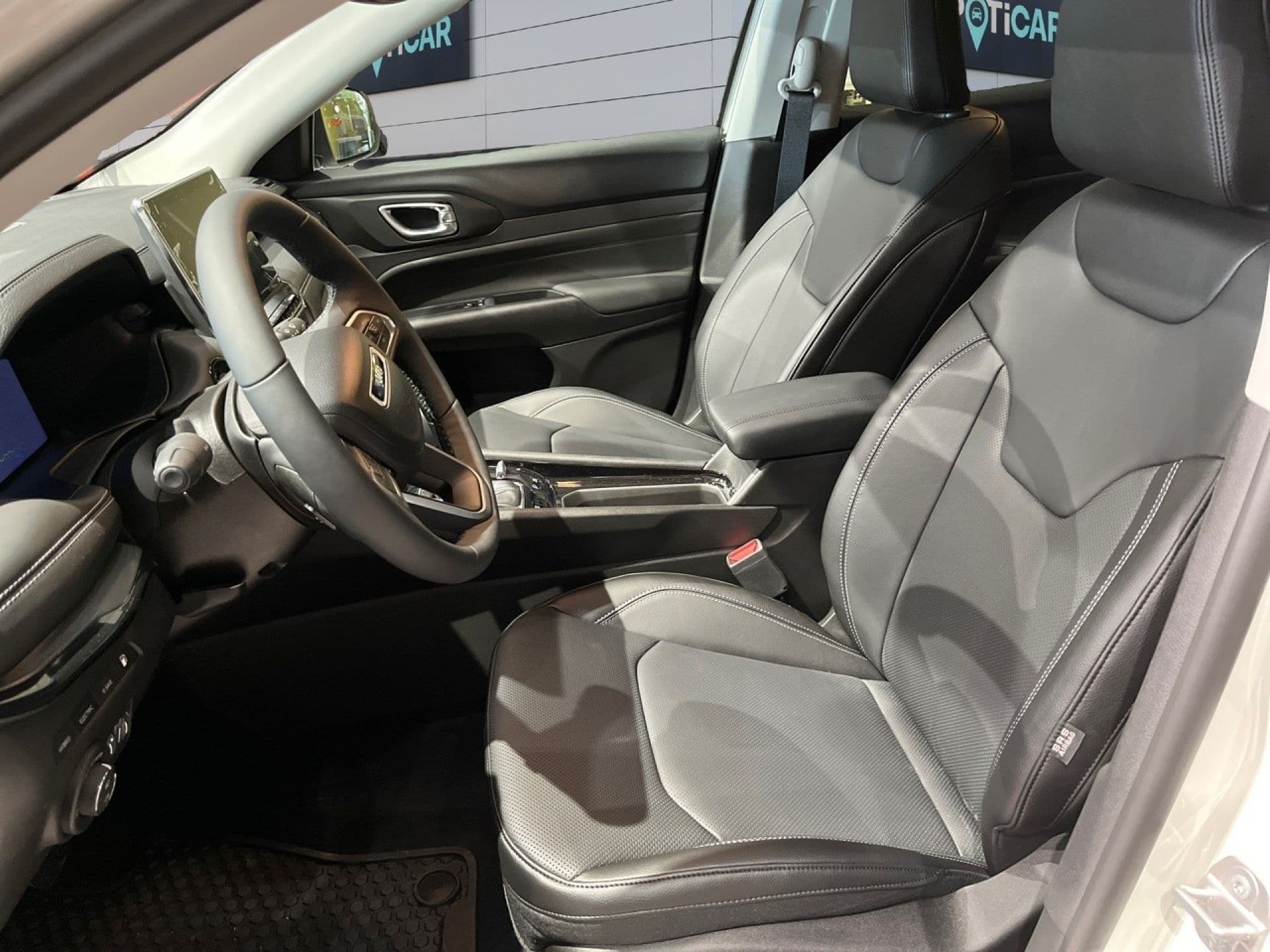 Jeep Compass – foto 11