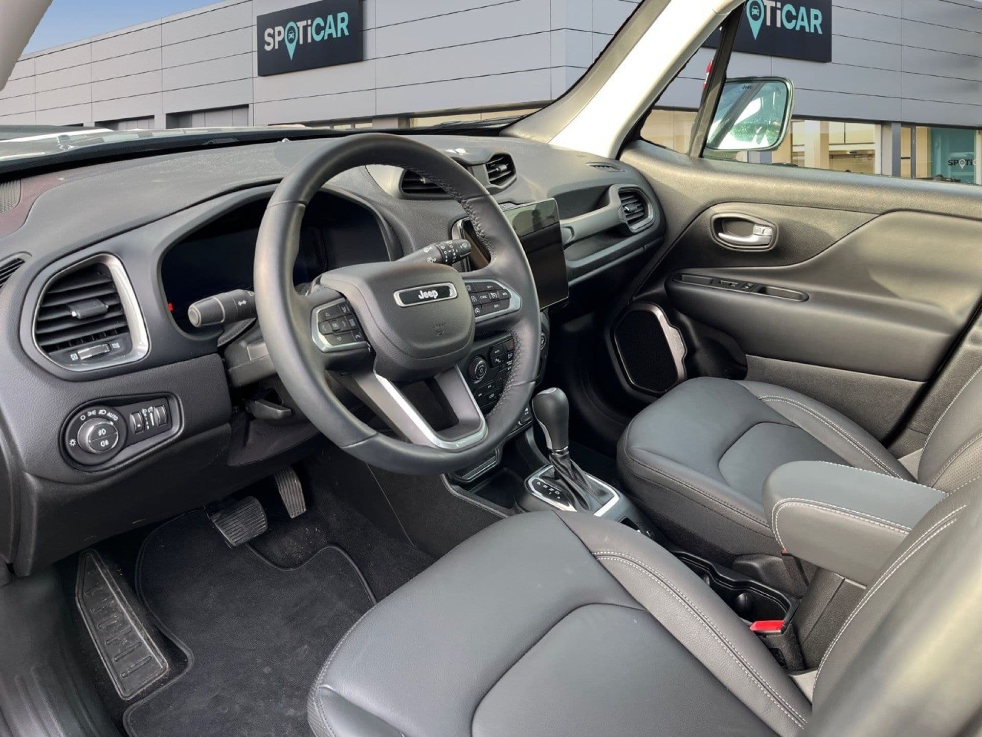 Jeep Renegade – foto 16