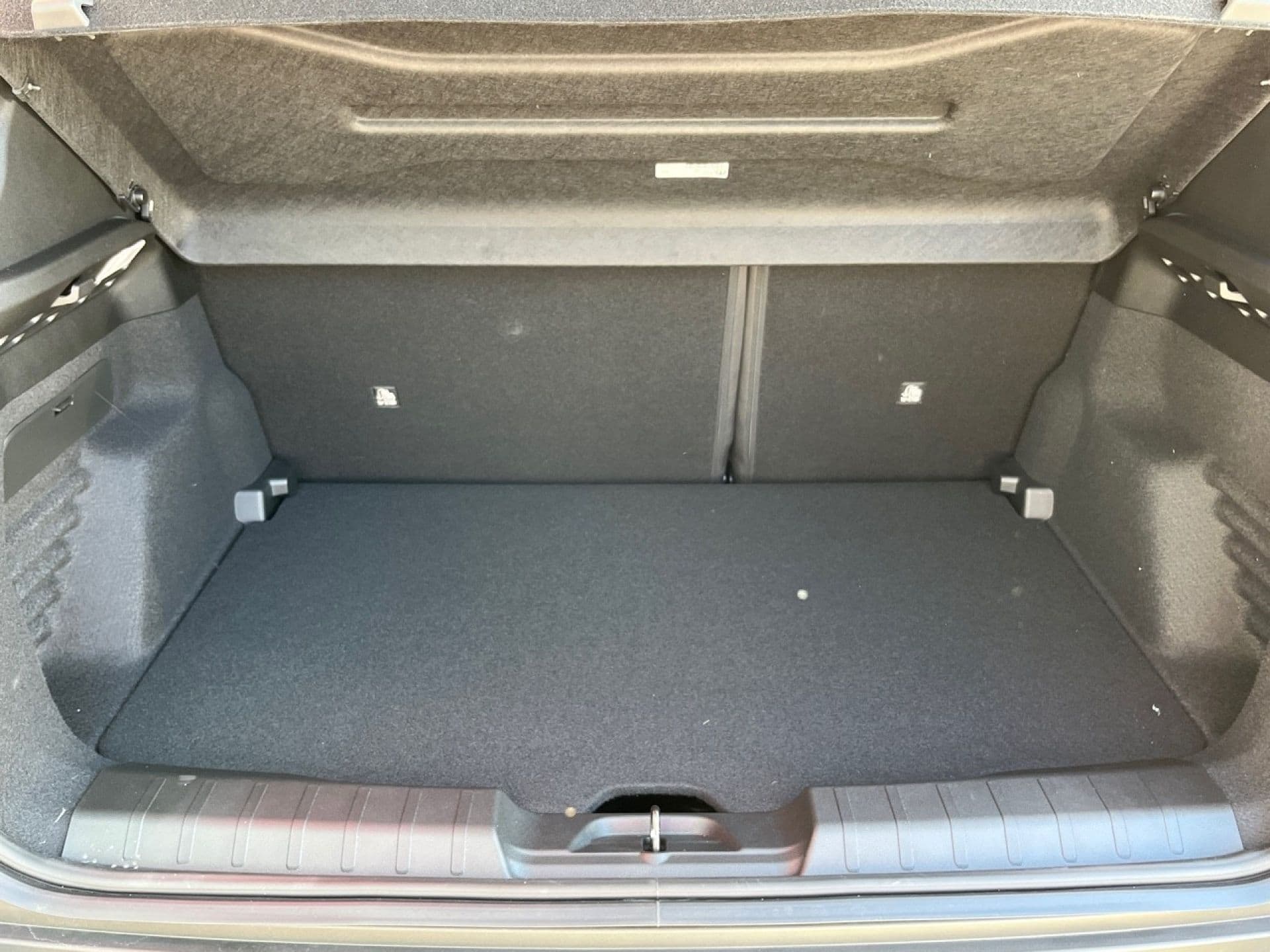 Jeep Avenger – foto 7