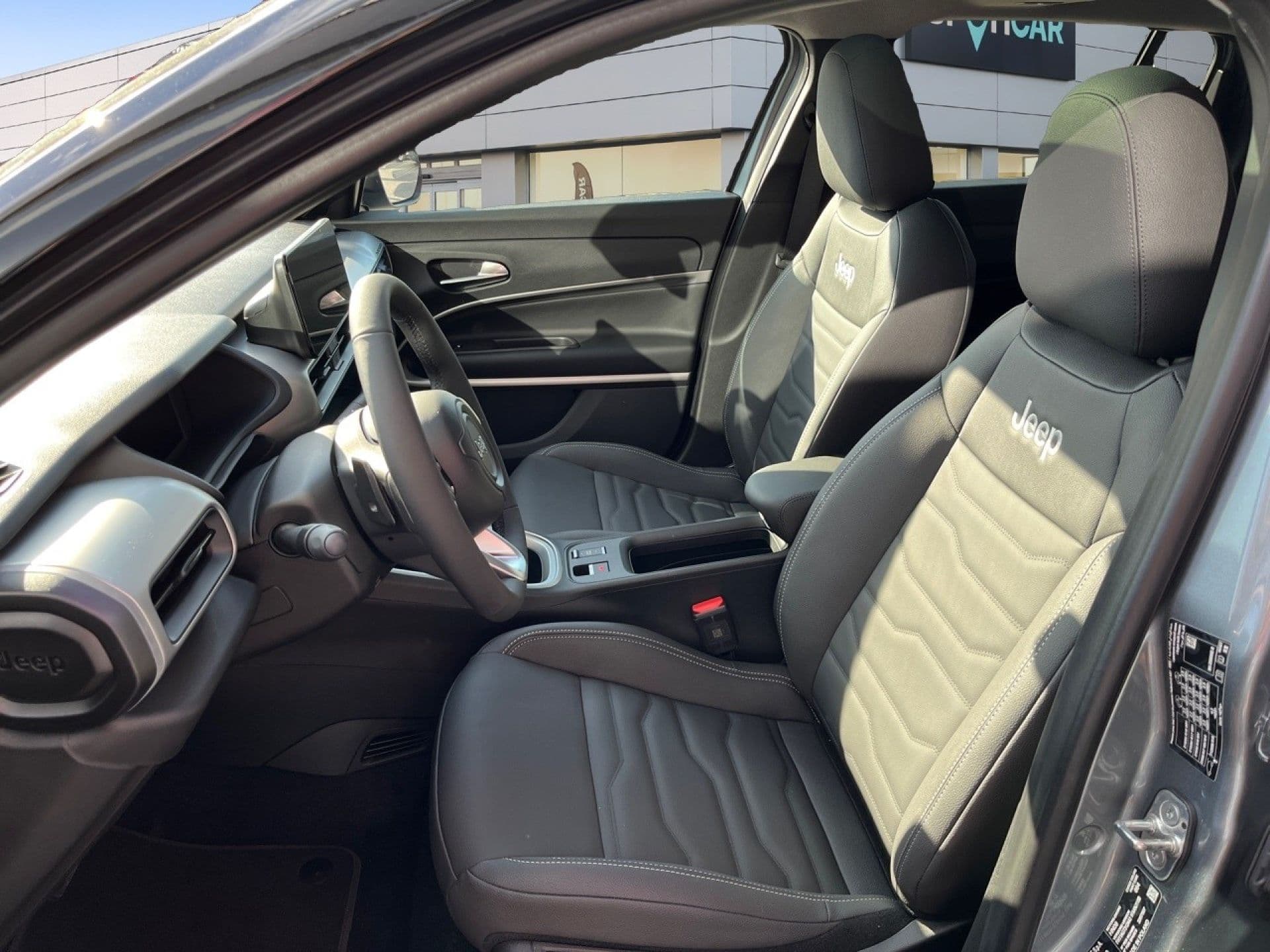 Jeep Avenger – foto 11