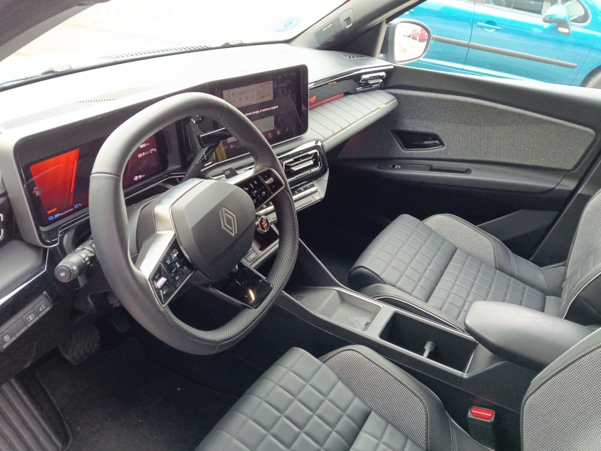 Renault 4 E-Tech – foto 9