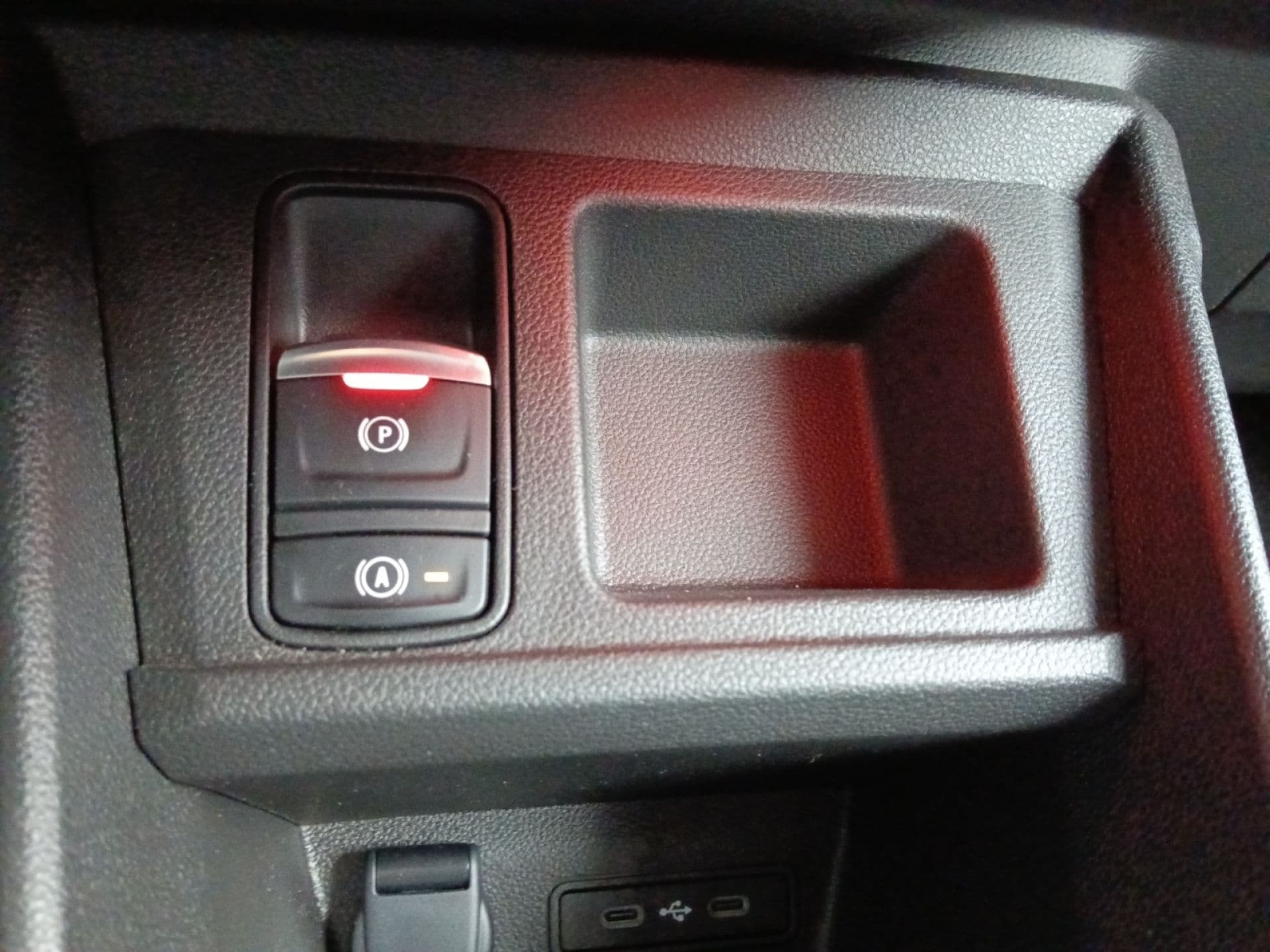 Renault 4 E-Tech – foto 15