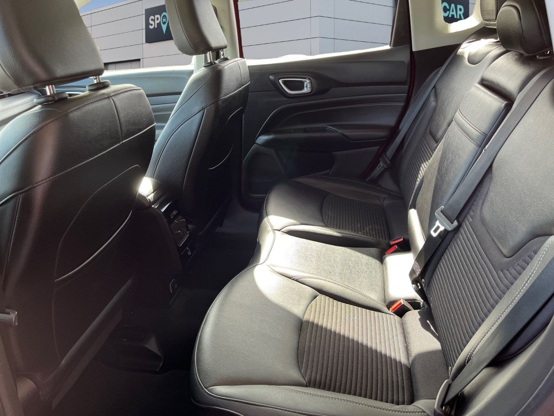 Jeep Compass – foto 12