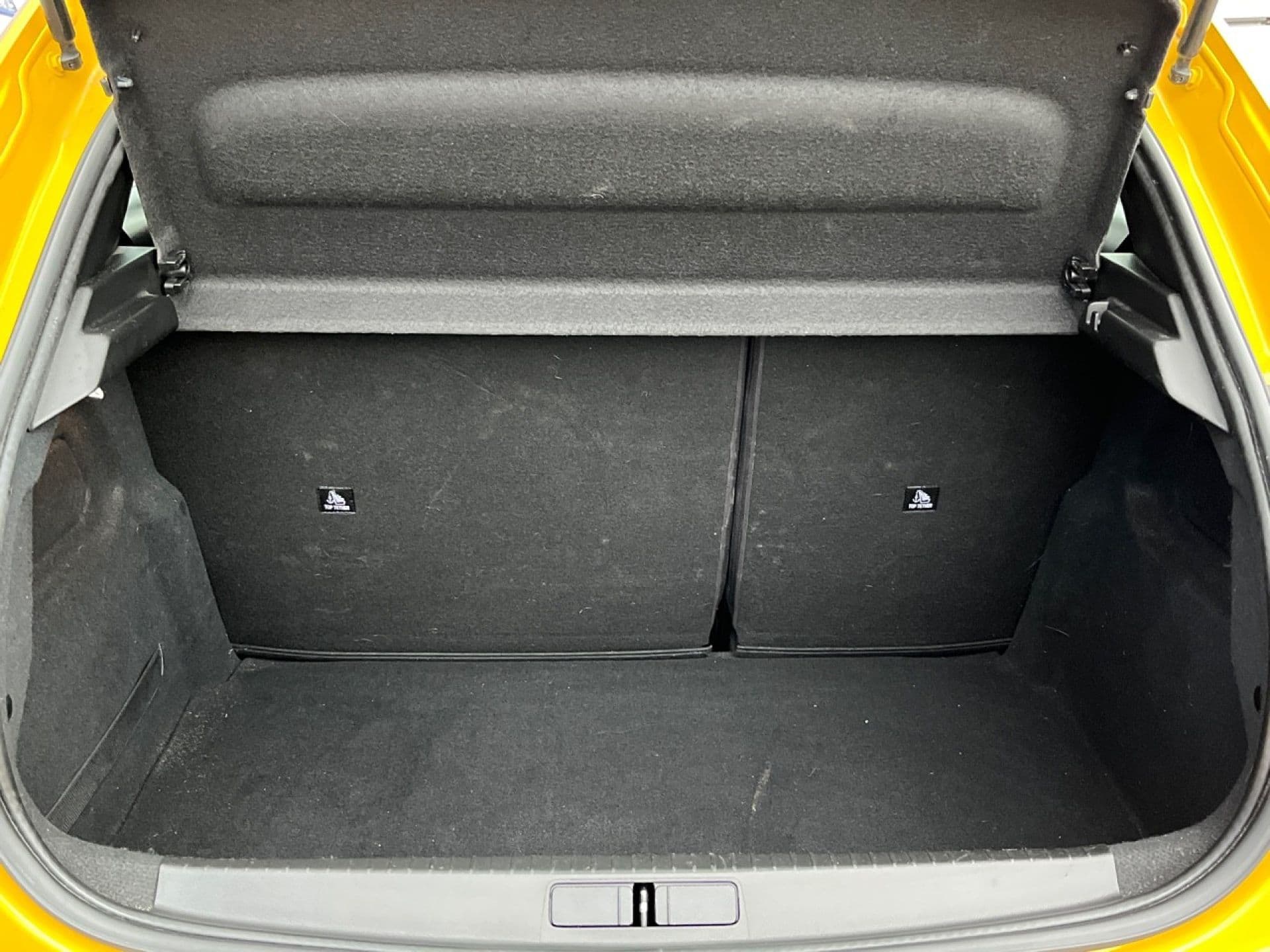 Peugeot 208 – foto 7