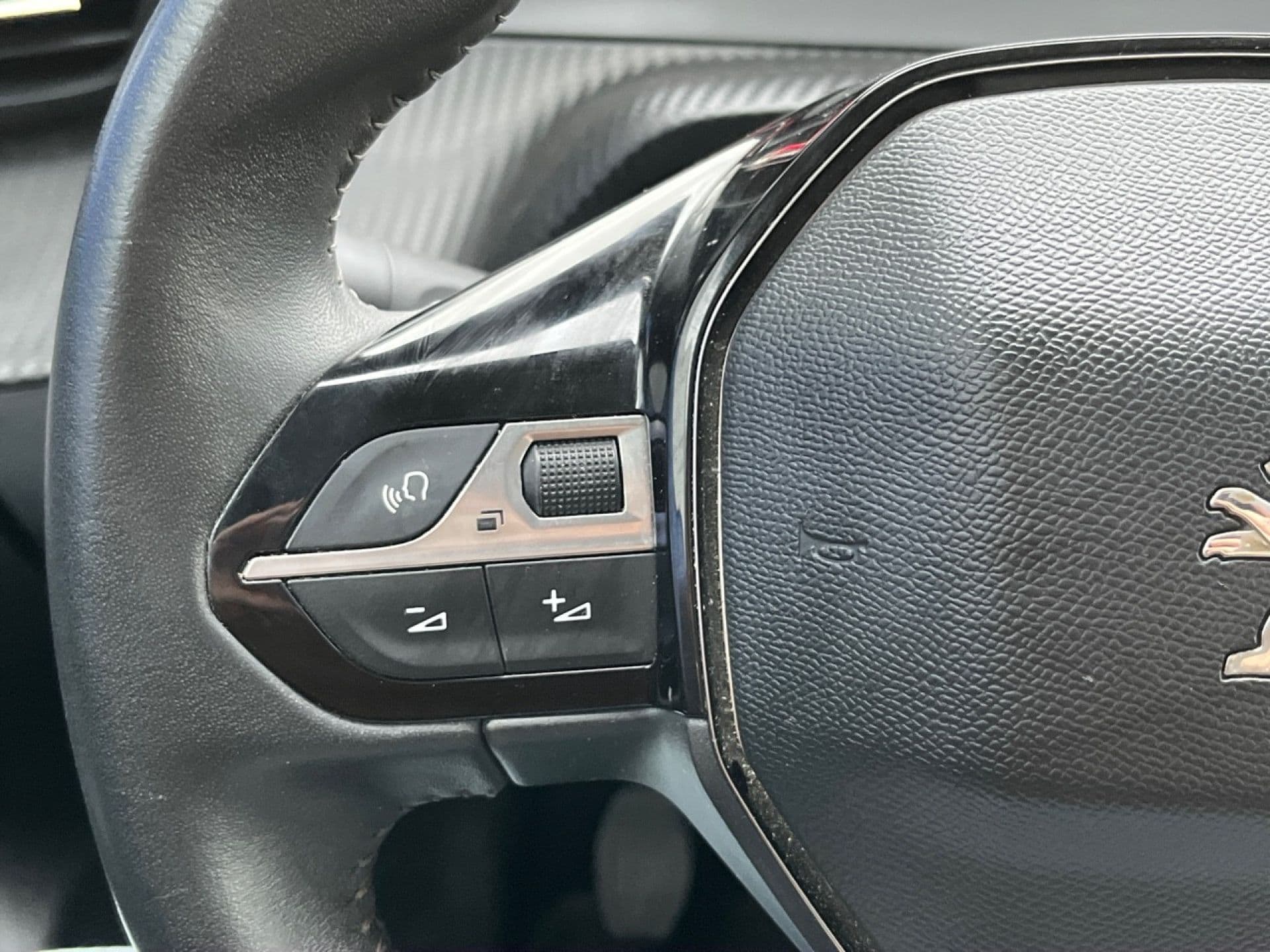 Peugeot 208 – foto 21
