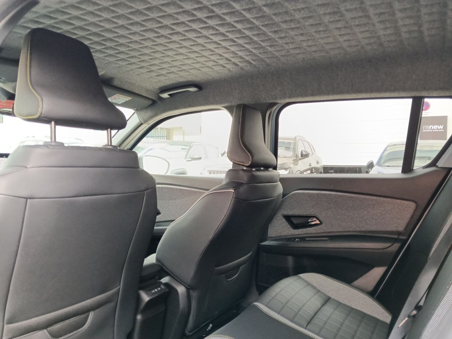 Renault 4 E-Tech – foto 17