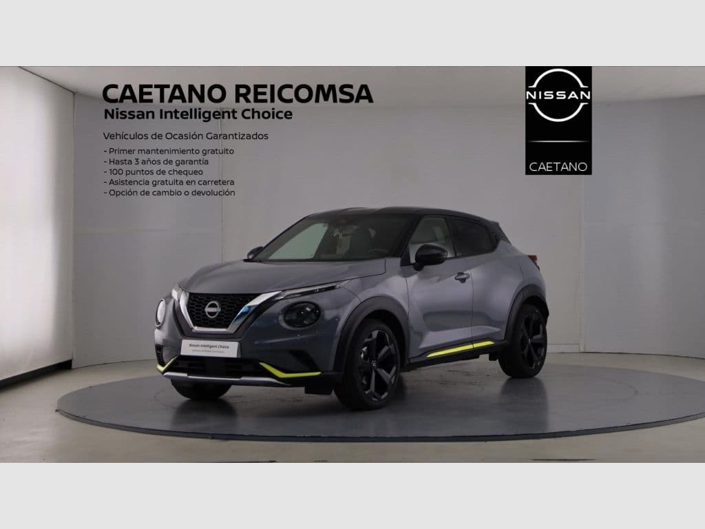Nissan JUKE DIG-T 84 kW (114 CV) 6M/T Kiiro, color Katana Grey Metalizado Techo Midnight Black, 2022