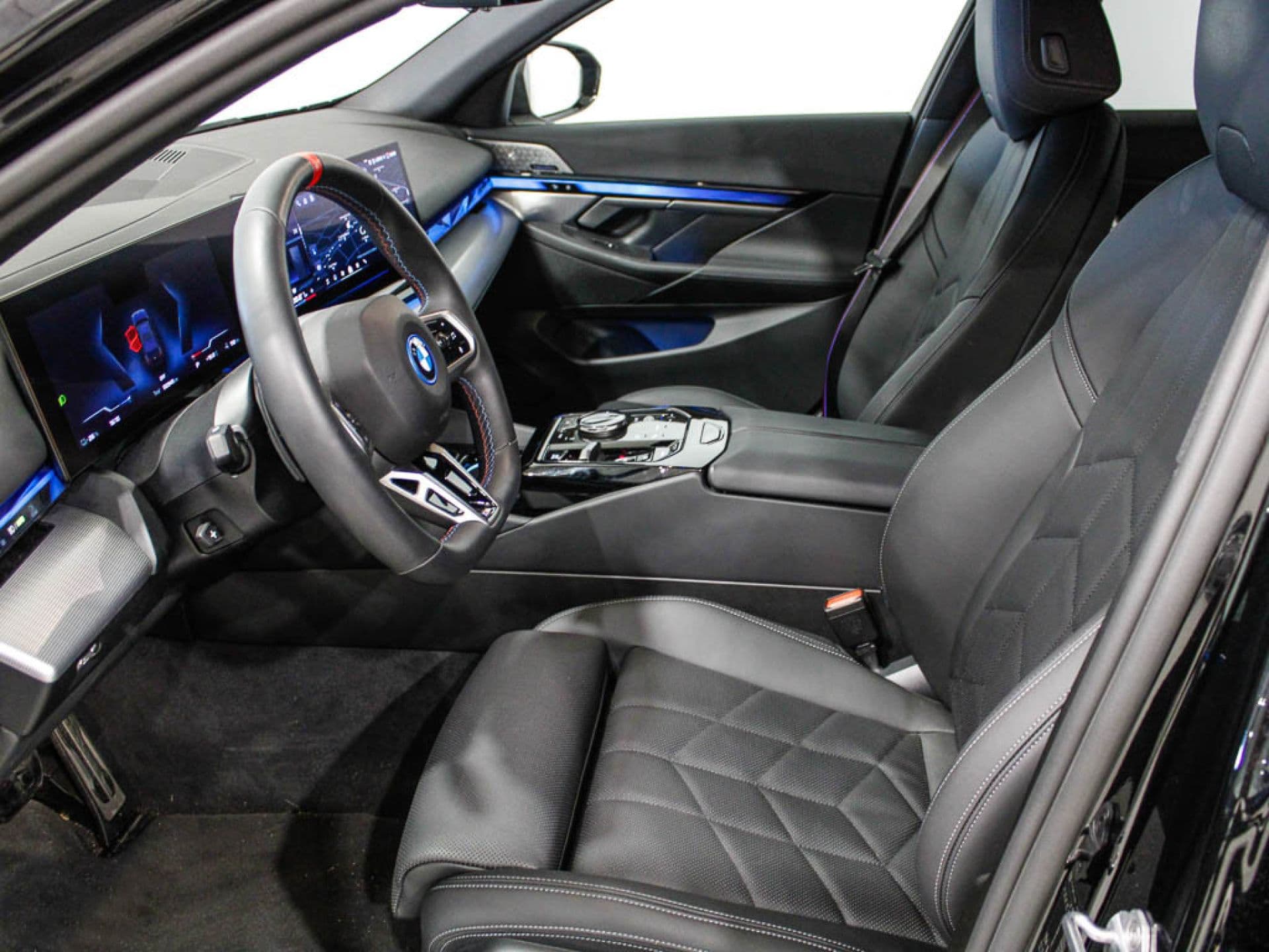 BMW i5 – foto 10