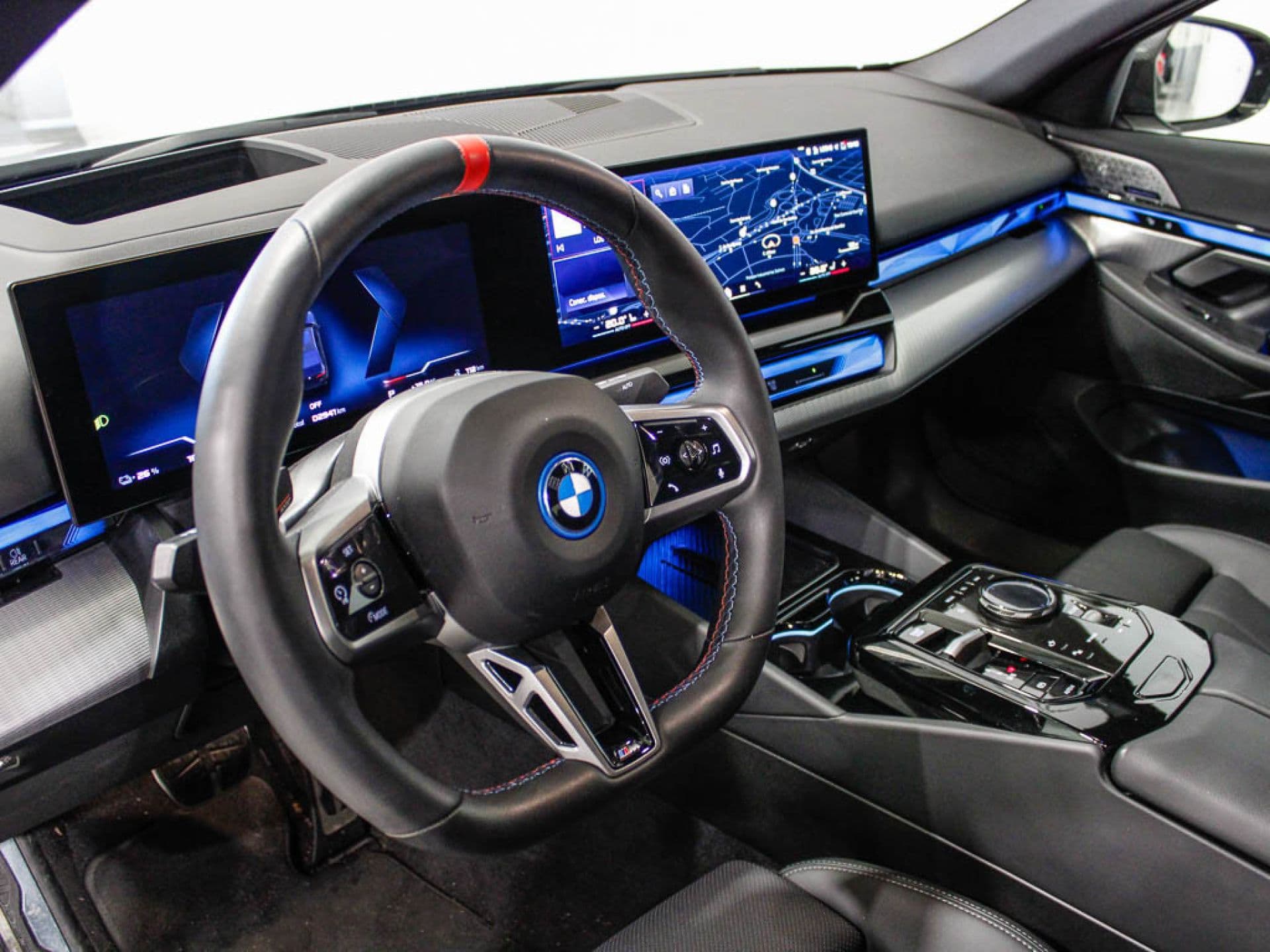 BMW i5 – foto 11
