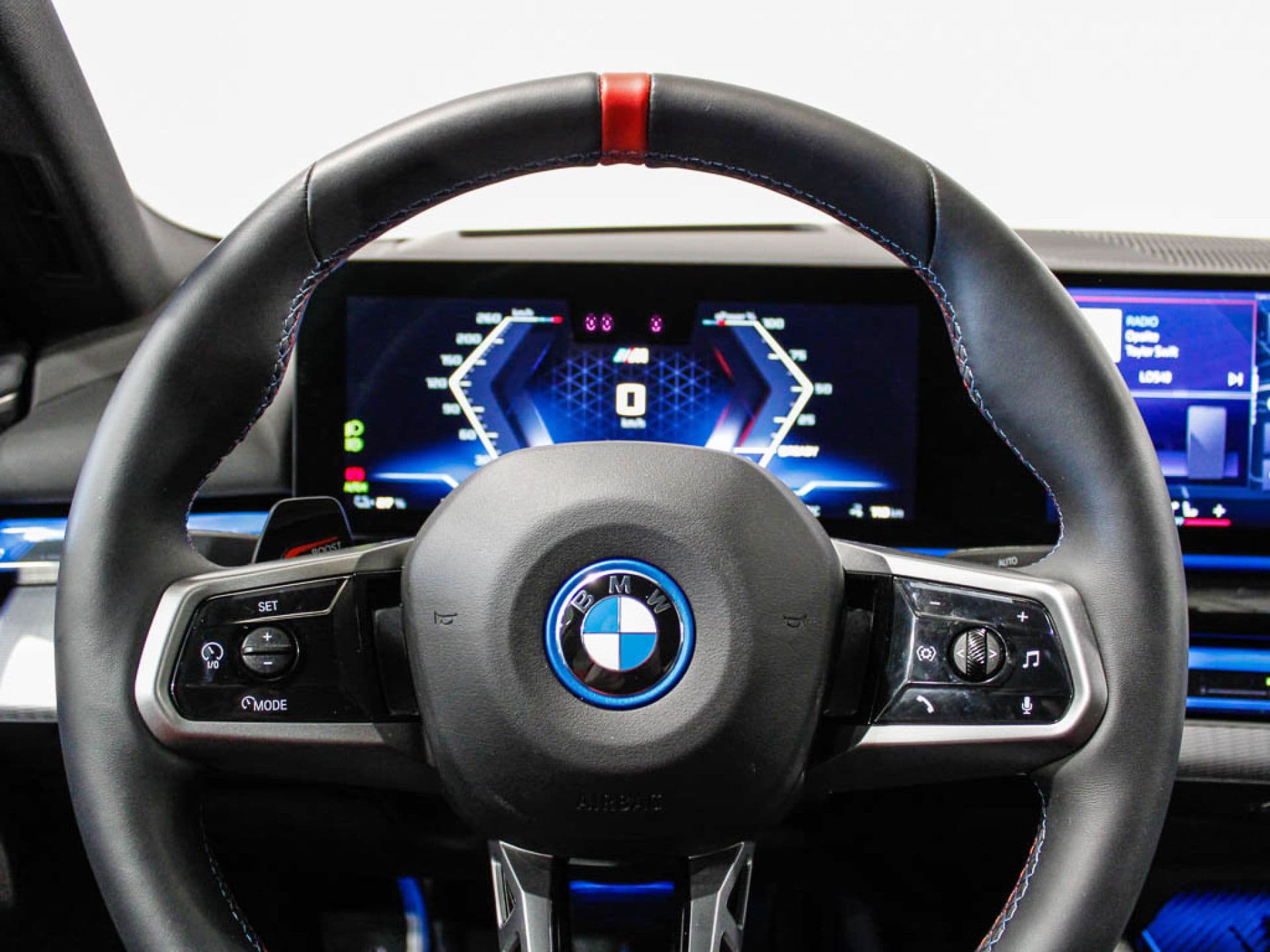 BMW i5 – foto 12