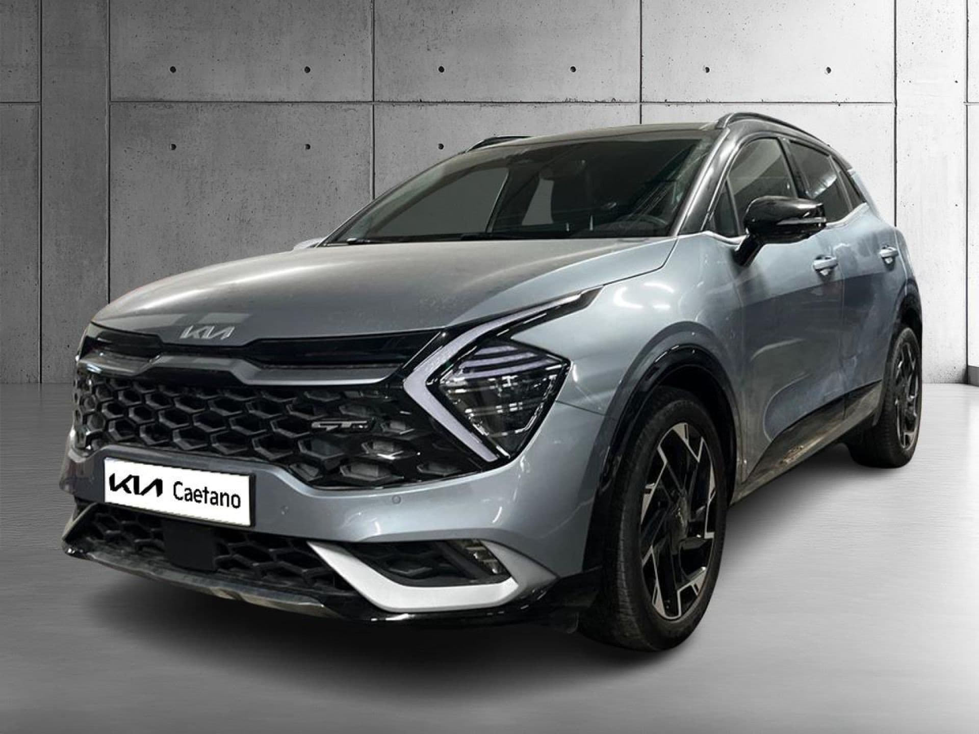 Kia Sportage 1.6 T-GDi MHEV 150CV GT-line 4x2 DCT, color Lunar Silver/Black Pearl (metalizado), 2022