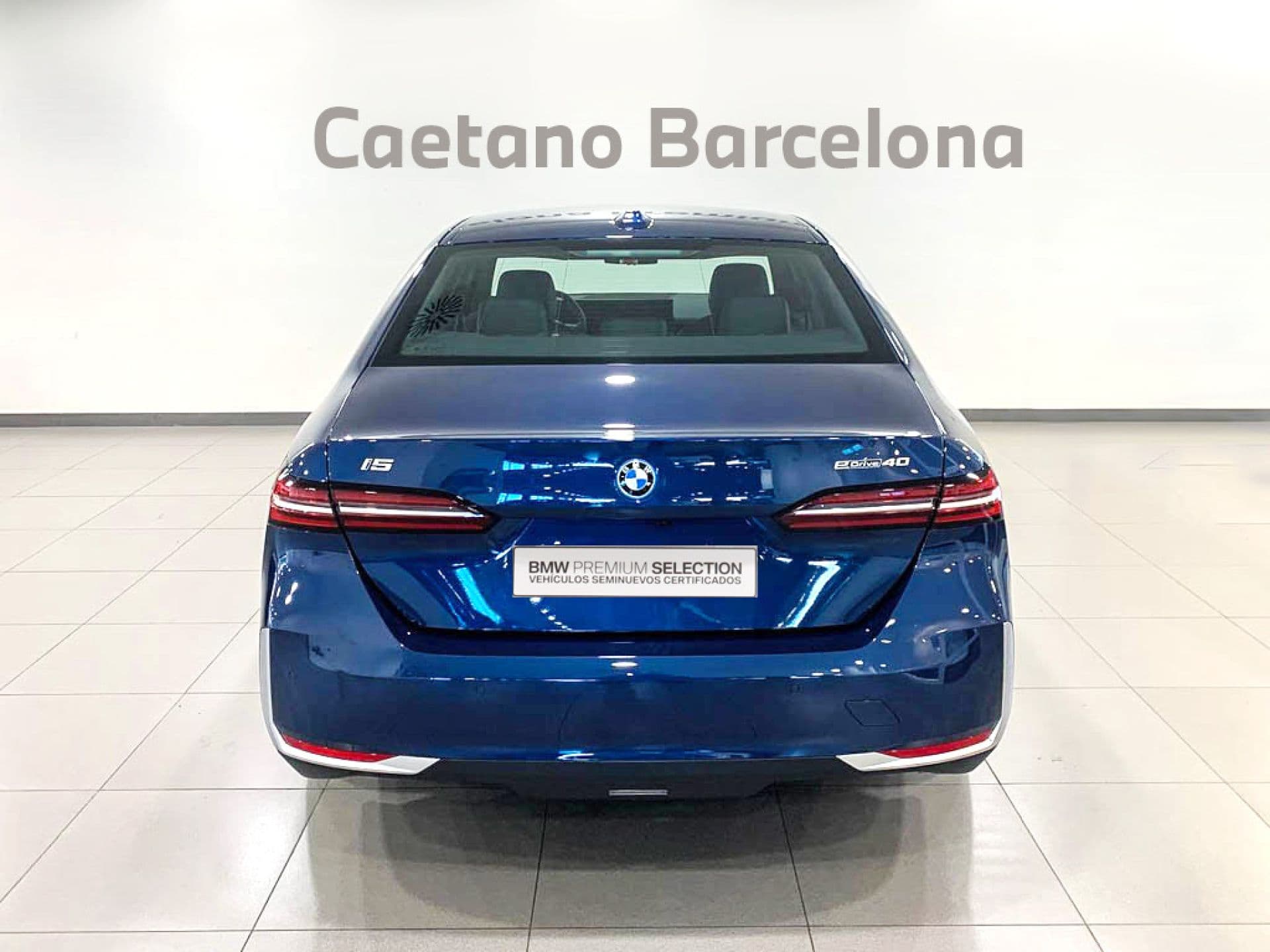 BMW i5 – foto 5