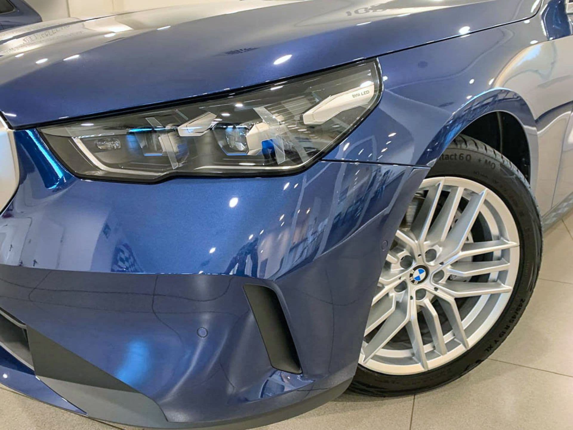 BMW i5 – foto 6