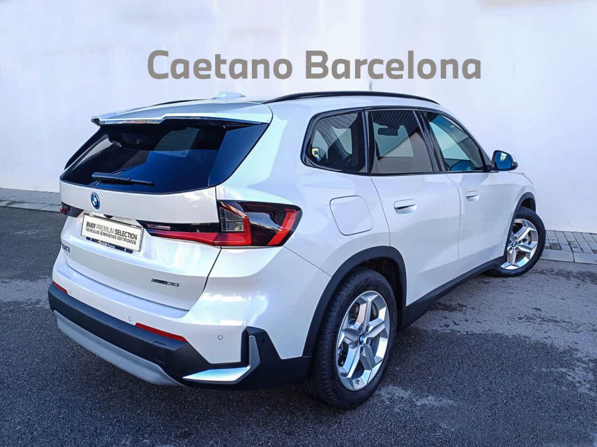 BMW iX1 – foto 4