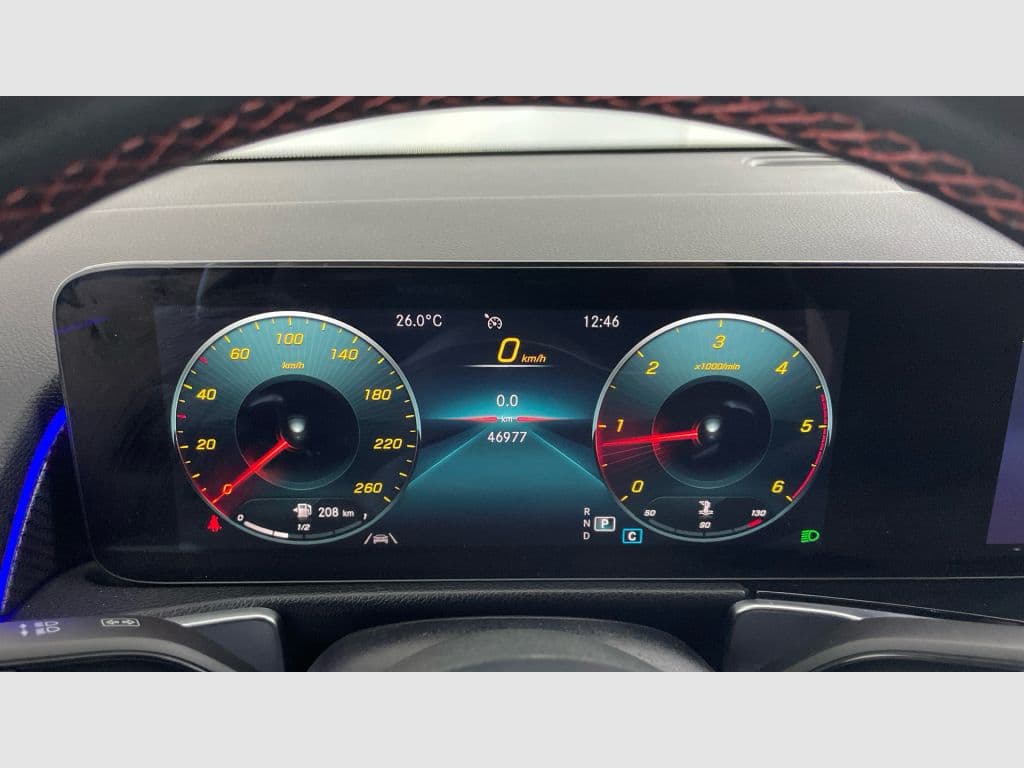 Mercedes-Benz GLB – foto 9