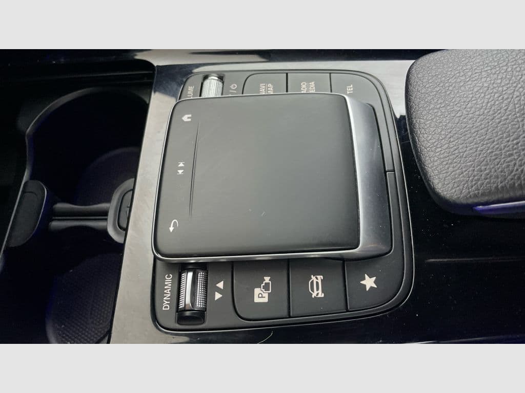 Mercedes-Benz GLB – foto 30