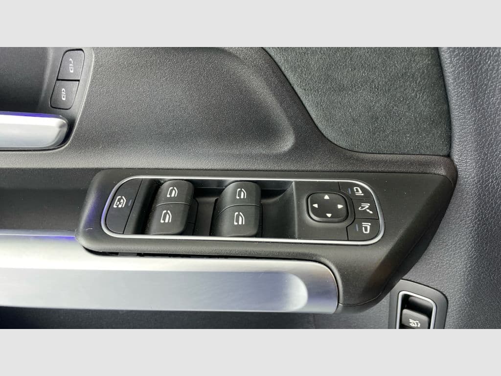 Mercedes-Benz GLB – foto 47