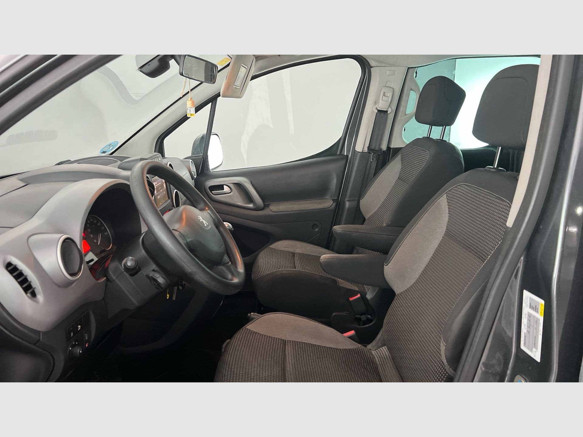Peugeot Partner – foto 12