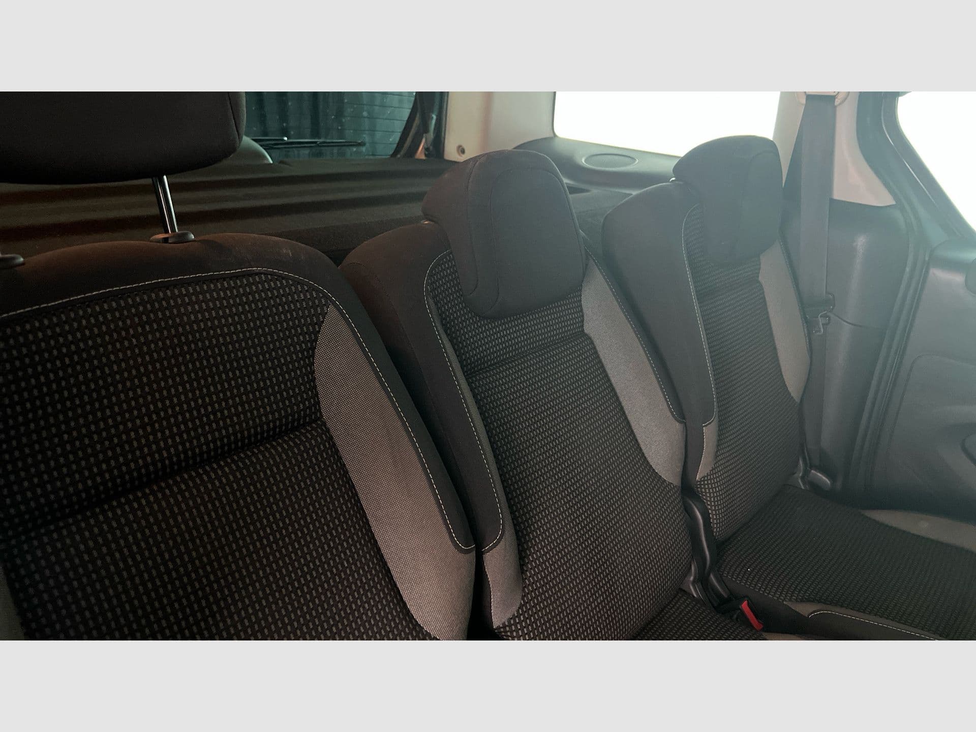 Peugeot Partner – foto 33