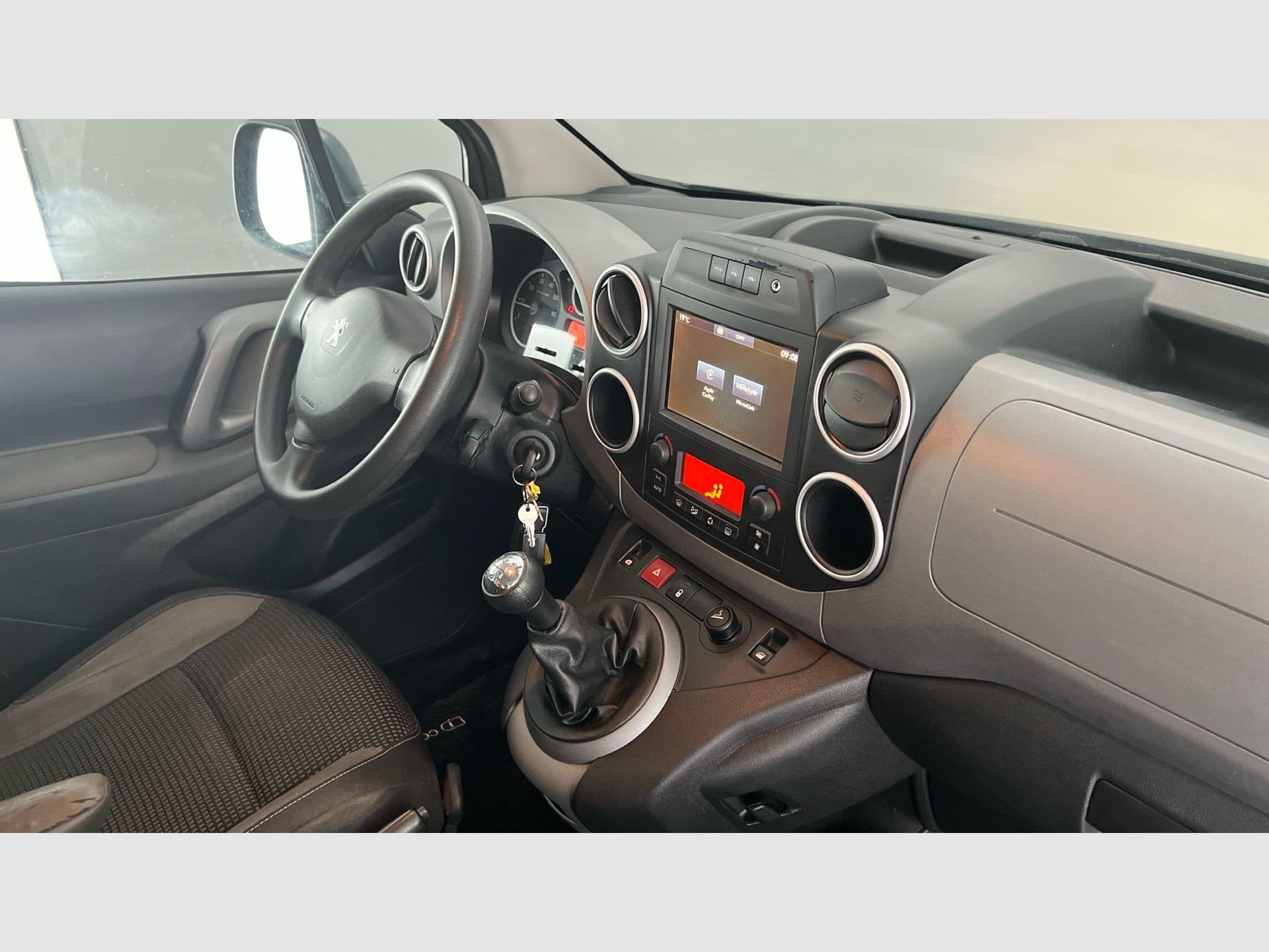 Peugeot Partner – foto 34