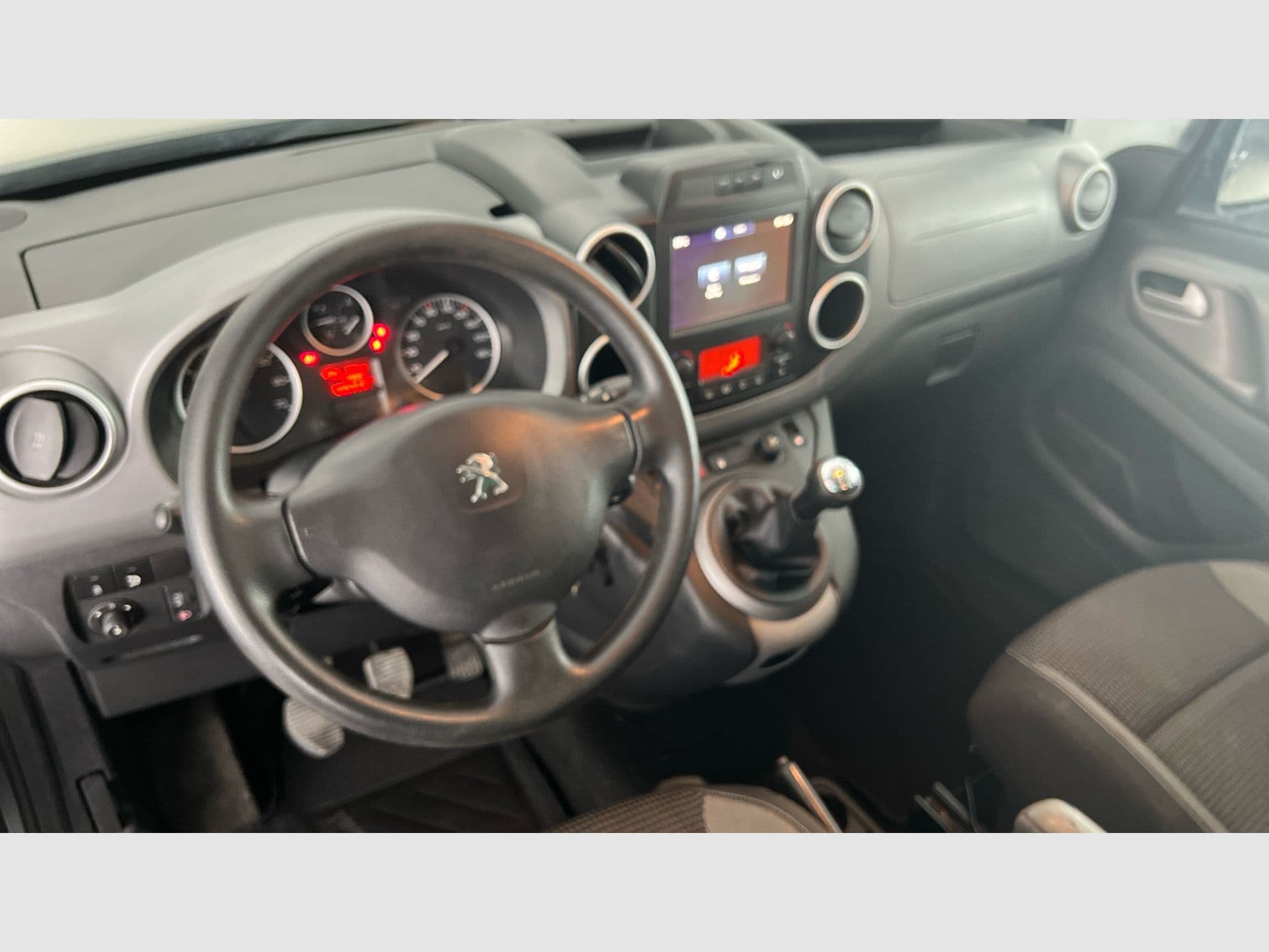 Peugeot Partner – foto 36