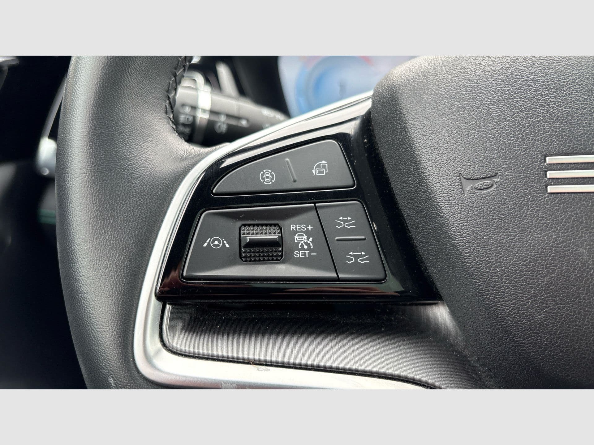 BYD Seal U DM-i – foto 11