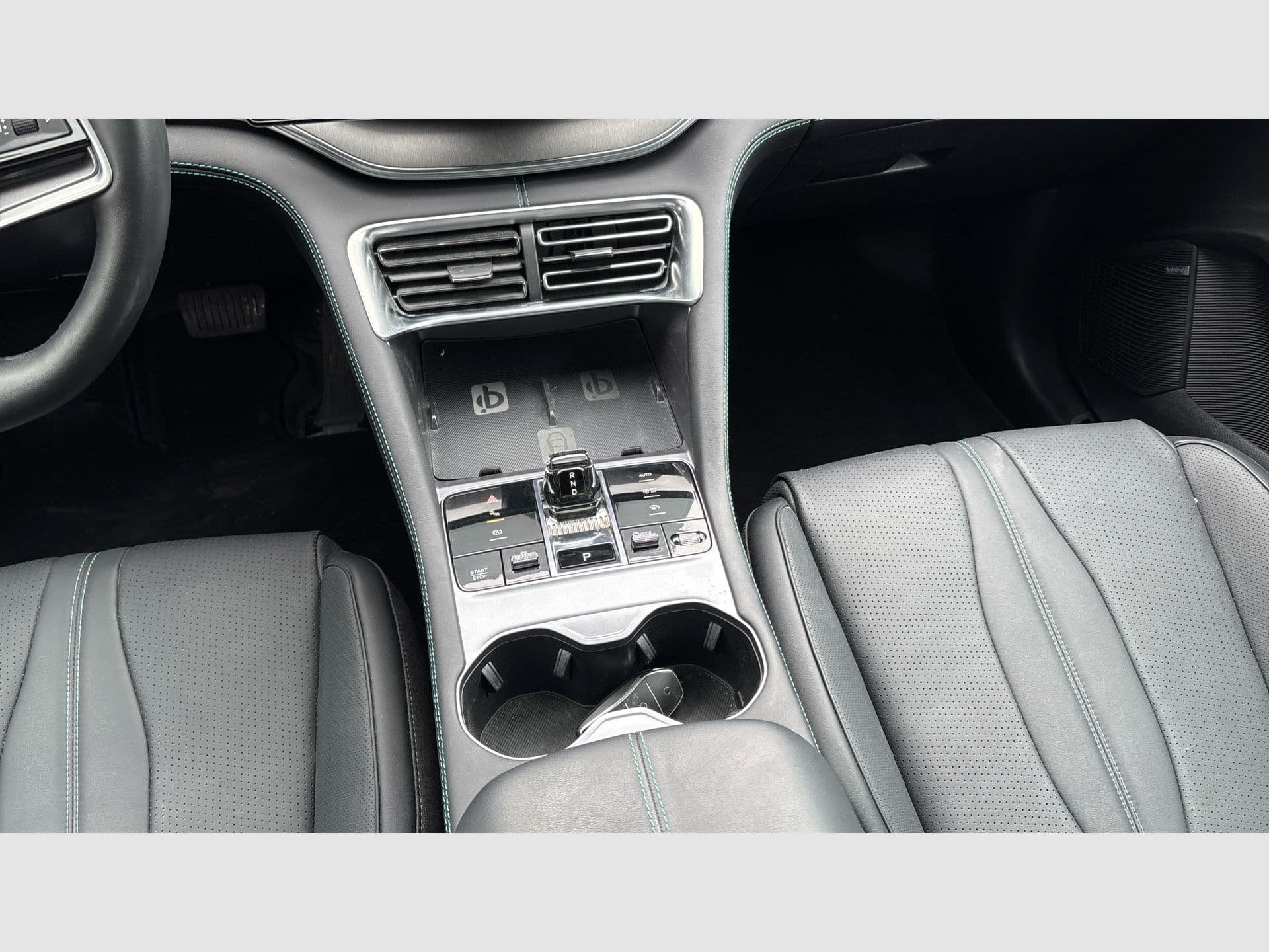BYD Seal U DM-i – foto 14
