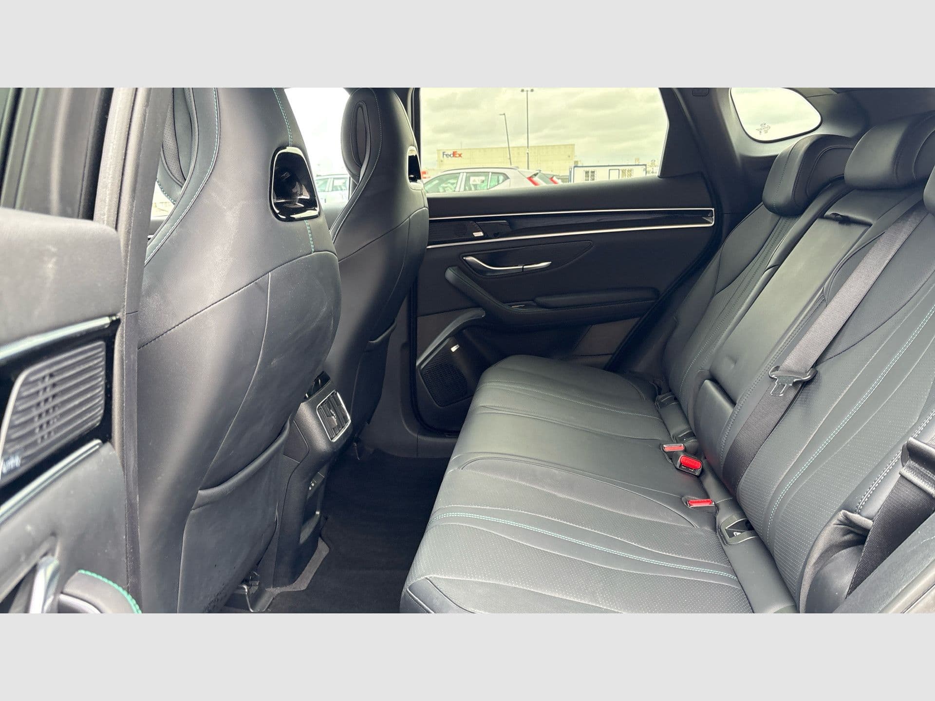 BYD Seal U DM-i – foto 15