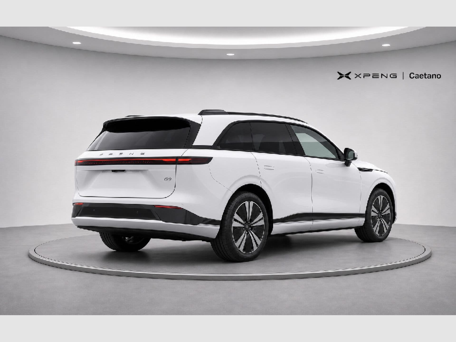 XPENG G9 – foto 4