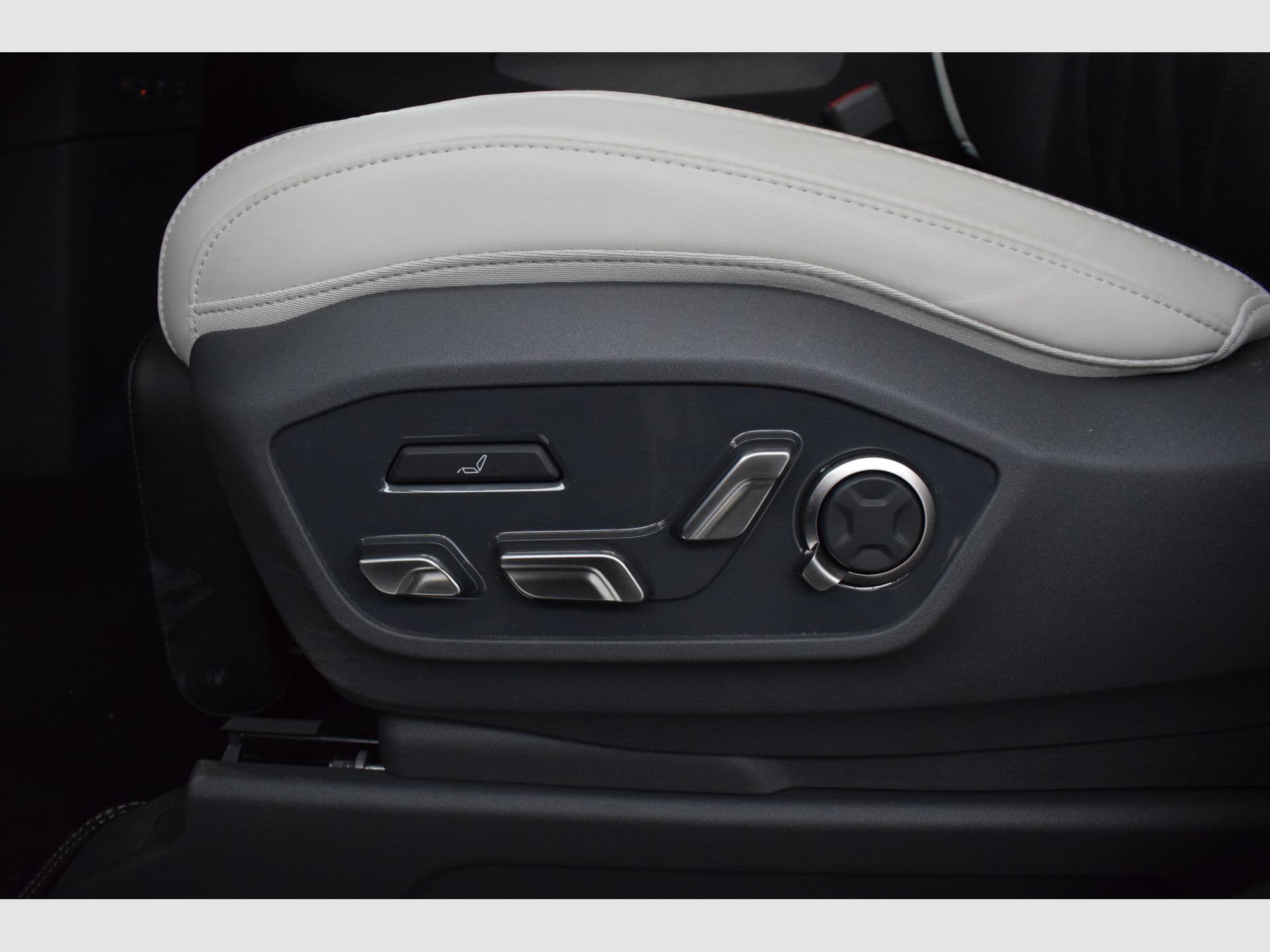 Kia EV9 – foto 12