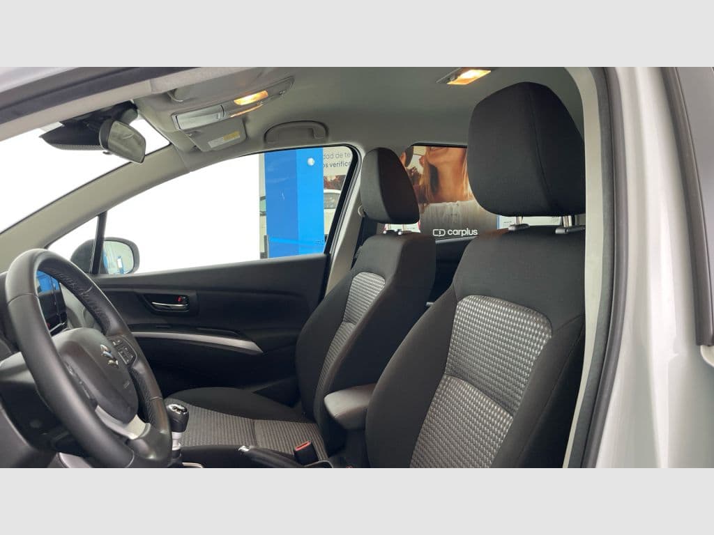 Suzuki S-Cross – foto 43