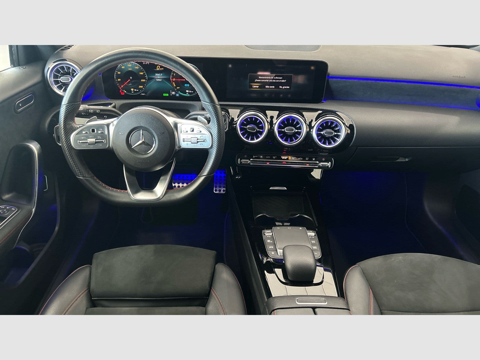 Mercedes-Benz Clase A 250 e, color Gris Montaña (metalizado), 2021, foto 8 de 8