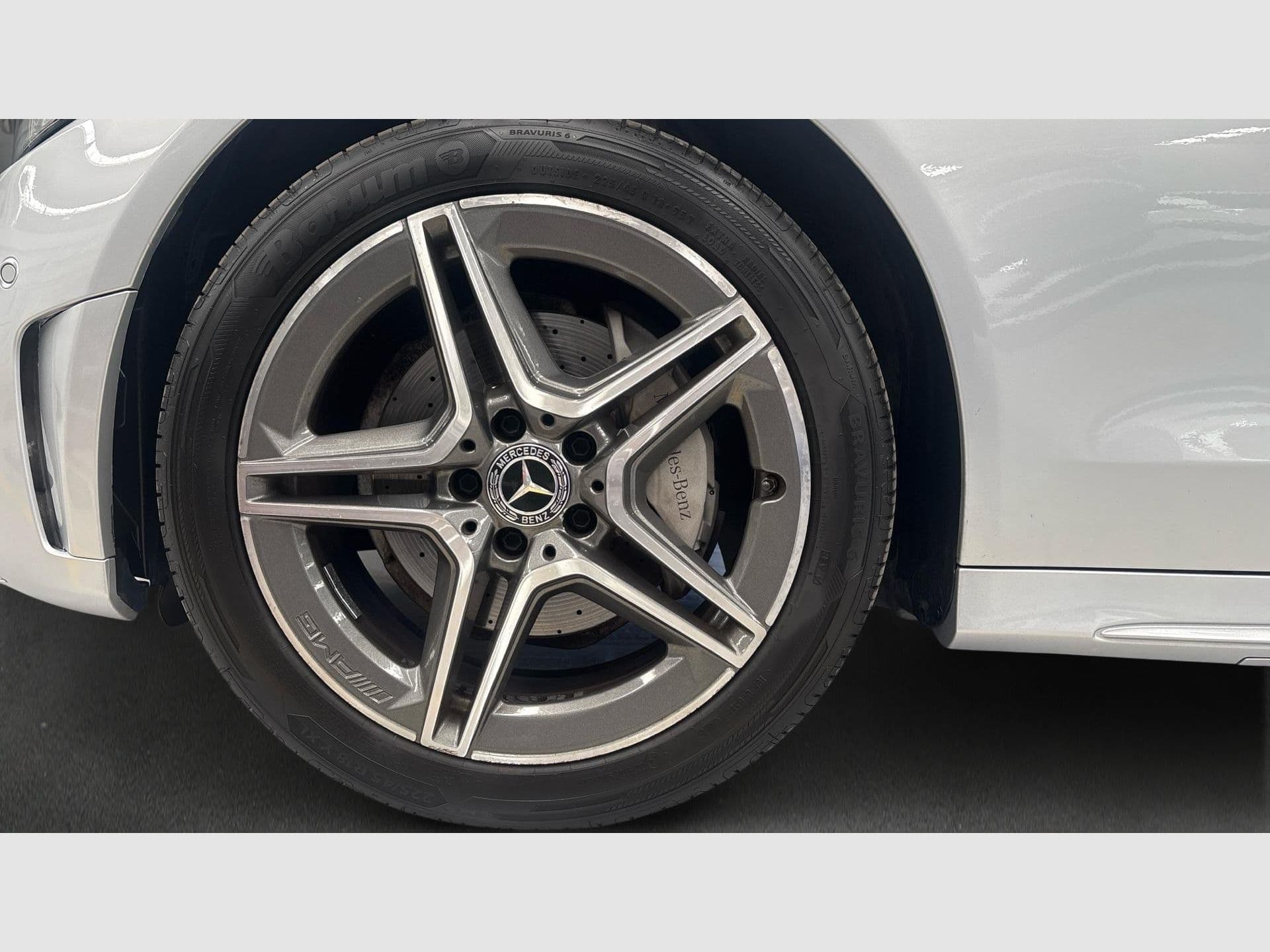 Mercedes-Benz Clase C 200 d, color Plata Iridio (metalizado), 2020, foto 5 de 8