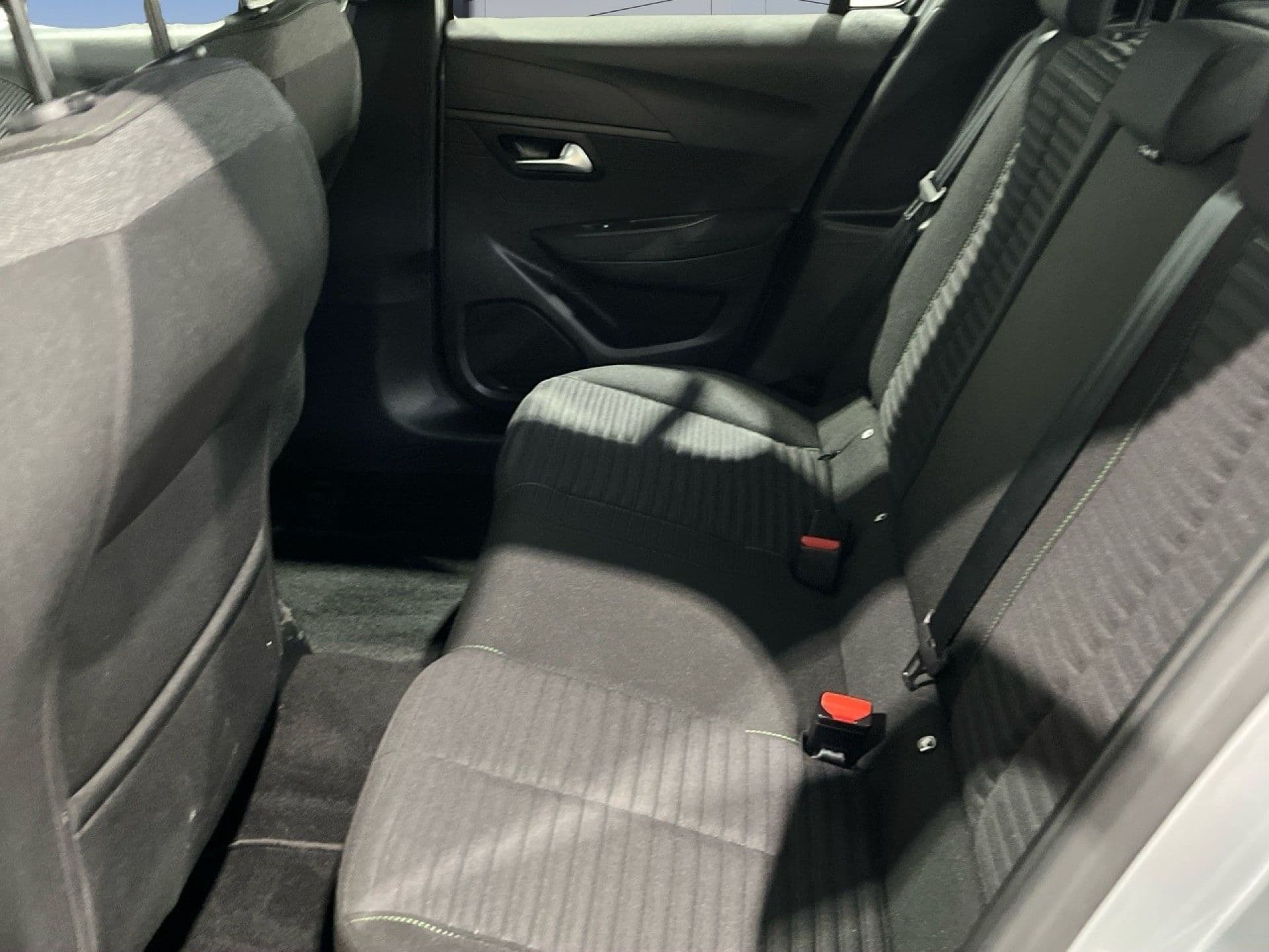 Peugeot 208 – foto 12