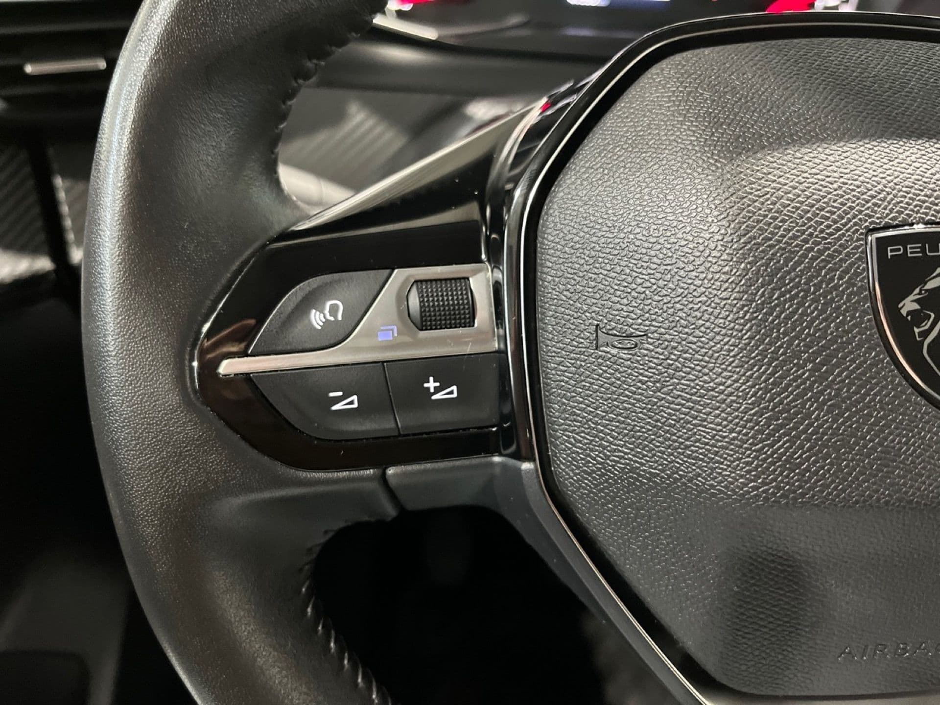 Peugeot 208 – foto 19