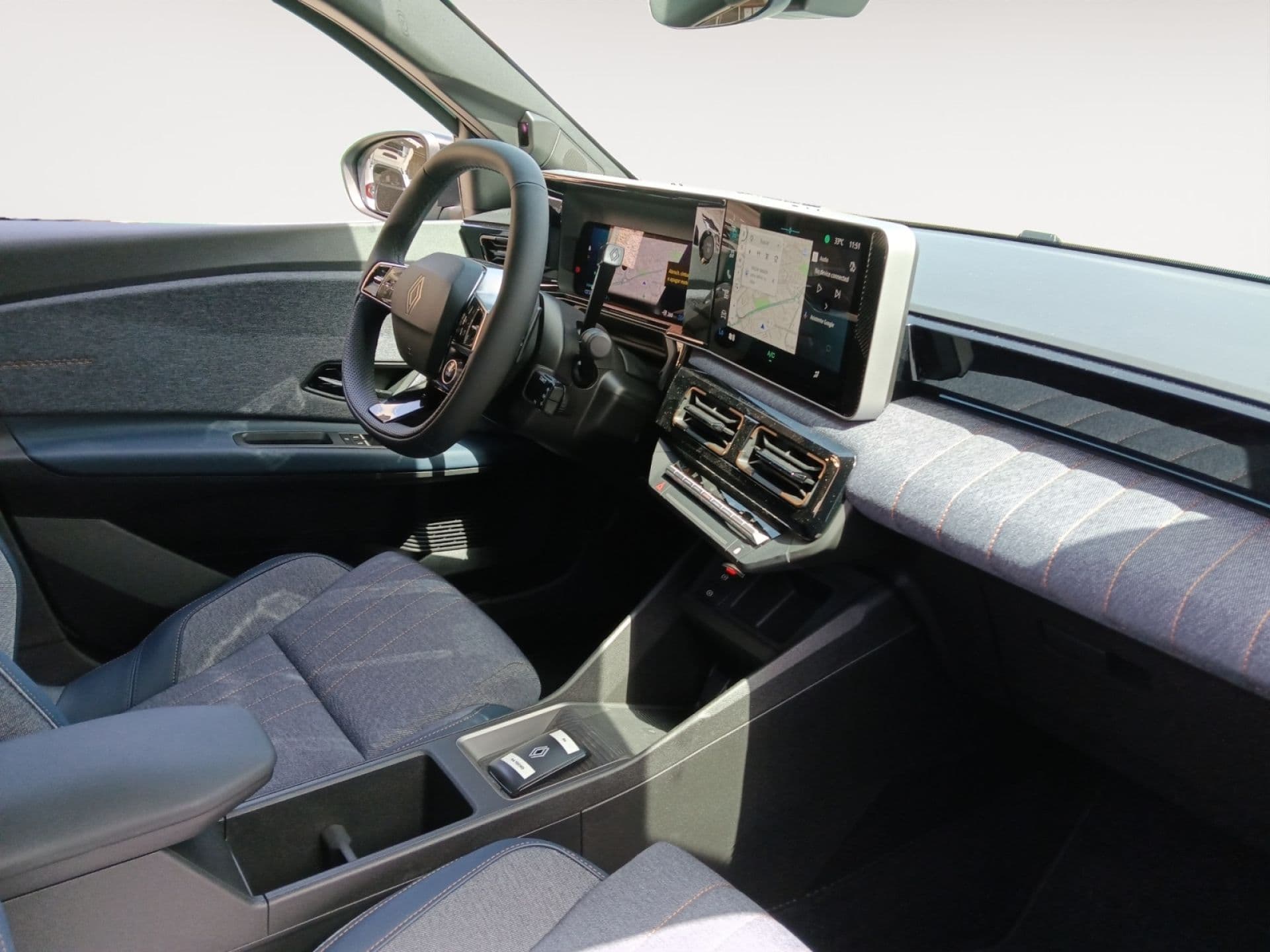 Renault 4 E-Tech – foto 8
