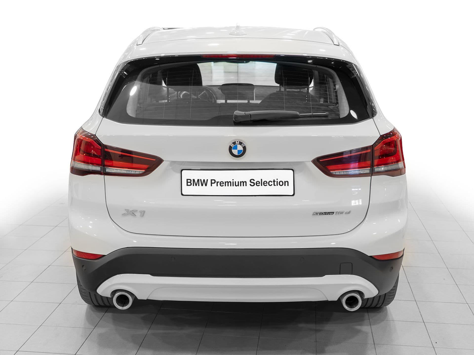 BMW X1 sDrive18d Business, color Alpinweiß (sólido), 2019, foto 5 de 8