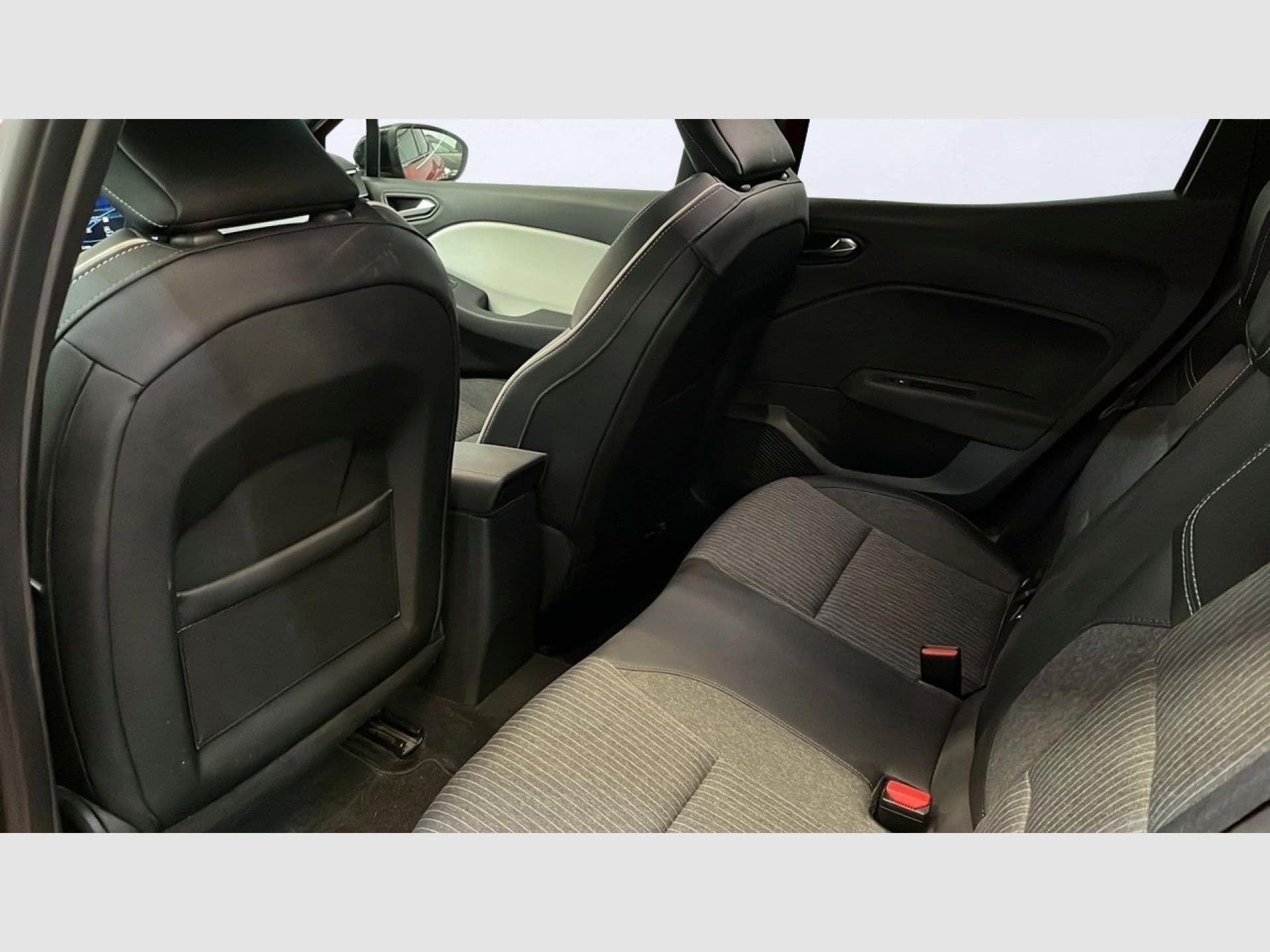 Renault Clio – foto 13