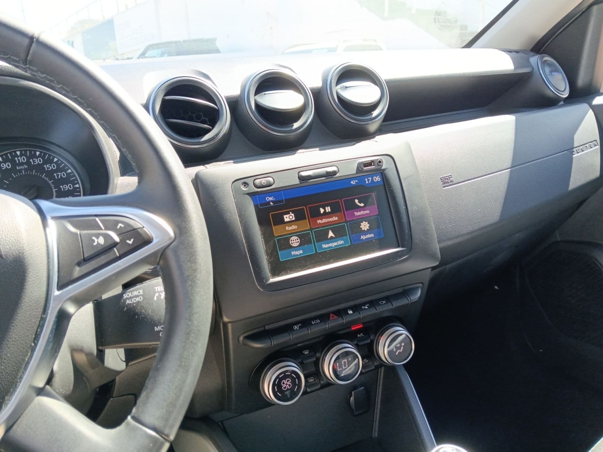 Dacia Duster – foto 16
