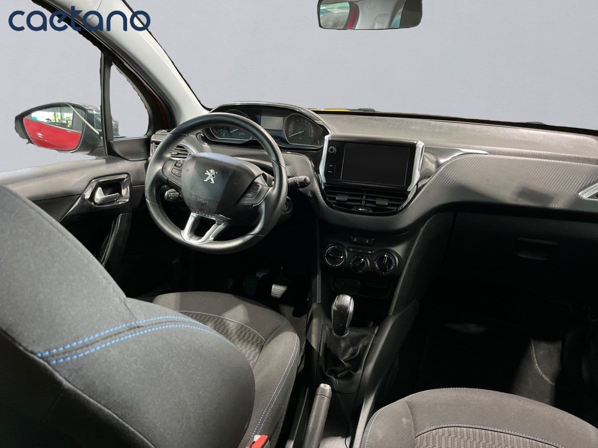 Peugeot 208 – foto 14